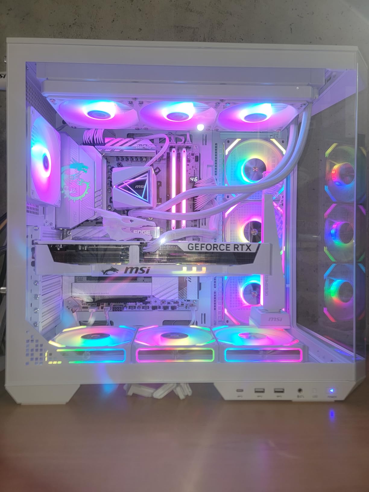 MSI MAG PANO 100R PZ - Premium Mid-Tower Gaming PC Case - Tempered Glass Side Panel - 4X ARGB 120mm Fans - Liquid Cooling Support up to 360mm Radiator - Black Color Case customer photo 2