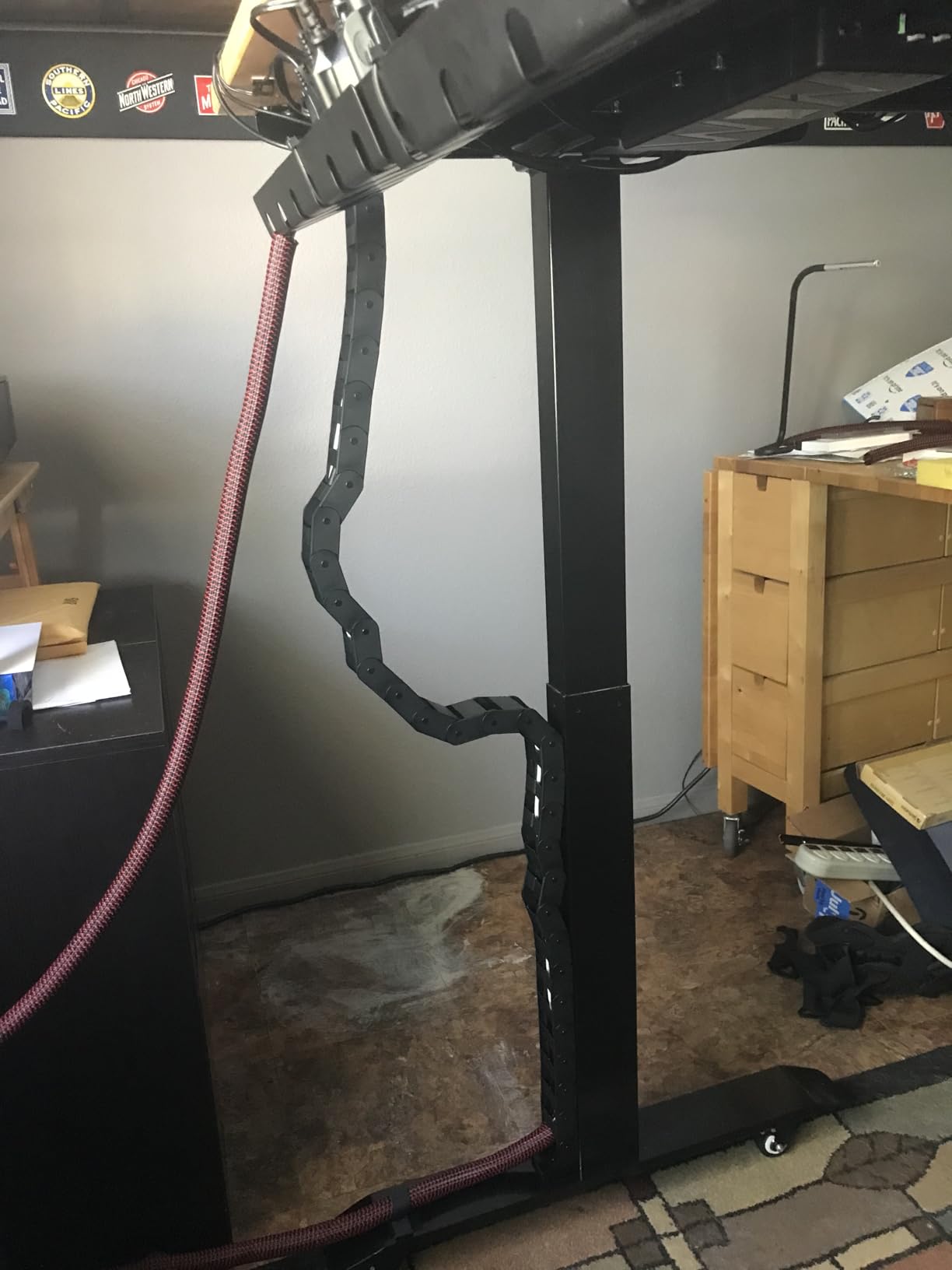 Under Desk Cable Management Vertebrae - Perfect for Sit Stand Desk - Wire Management - Adjustable Length - Flexible Cable Spine - Black, 133 cm customer photo 1