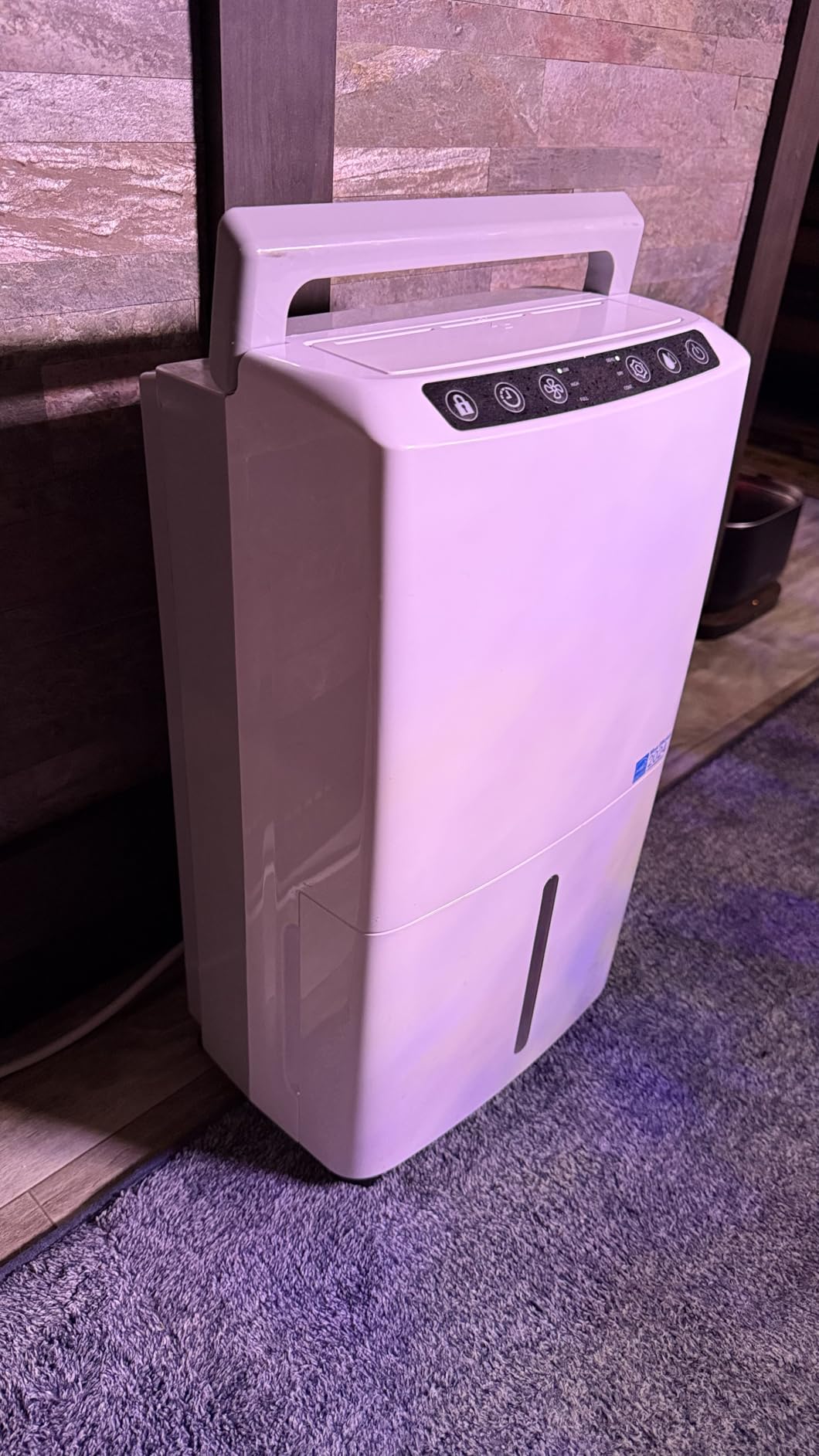 Waykar 2000 Sq. Ft 34 Pints 2025 Most Efficient Energy Star Dehumidifier for Home and Basement with Auto or Manual Drainage, Quiet 33dB Operation customer photo 1