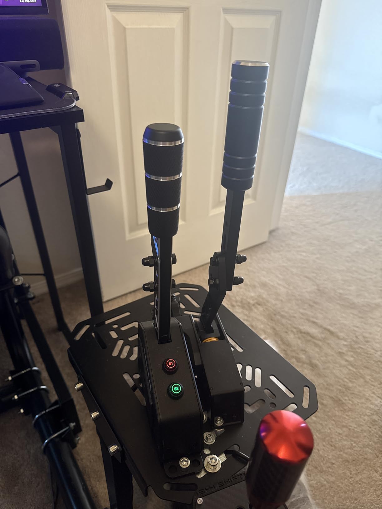 MOZA SGP Sequential Shifter PC USB Racing Similator Joysticks, Versatile Multi-Functional Handle, Non-Contact Hall Sensor, Personalized Adjustability, Dynamic RGB Backlit Mechanical Buttons customer photo 2