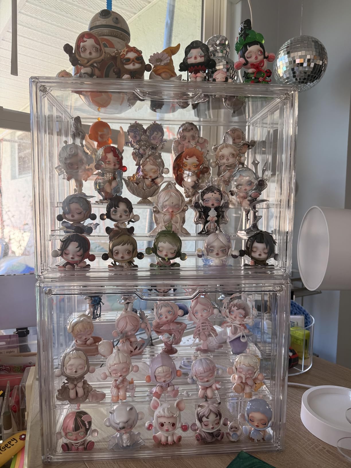 Attelite Acrylic Display Case,Upgrade 4 Tiers Clear Display Case with 3 Adjustable divider, Stackable Large Storage Box with Magnetic Door for Collectibles Action Figures customer photo 1