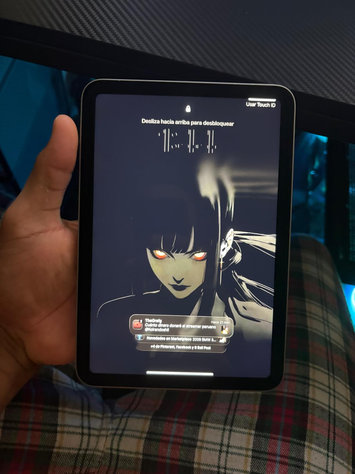 Apple iPad mini (A17 Pro): Apple Intelligence, 8.3-inch Liquid Retina Display, 256GB, Wi-Fi 6E, 12MP Front/12MP Back Camera, Touch ID, All-Day Battery Life - Space Gray customer photo 1