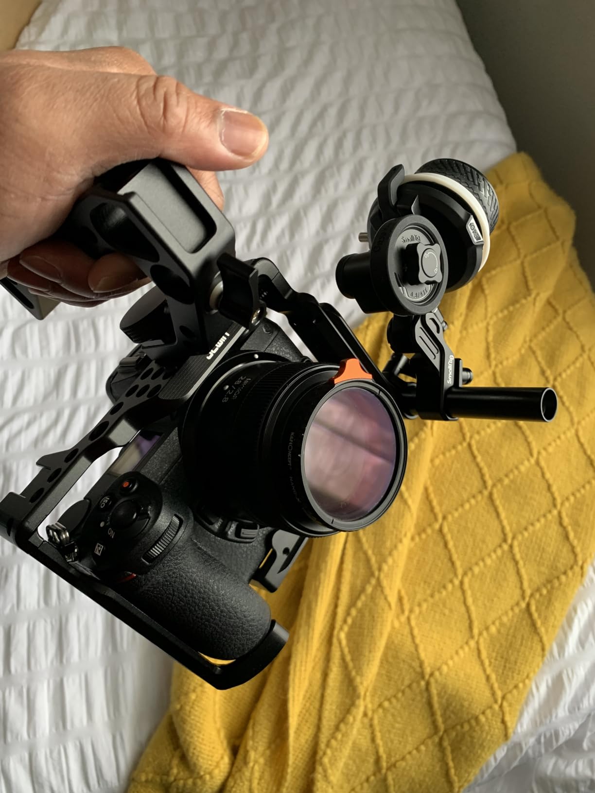 SmallRig Follow Focus F50 with Stepless Dynamic Damping Lever Adjustment and A/B Stops, Including 15mm Rod & Rod Clamp, for DSLR, for Sony FE/FE C, for Canon customer photo 1