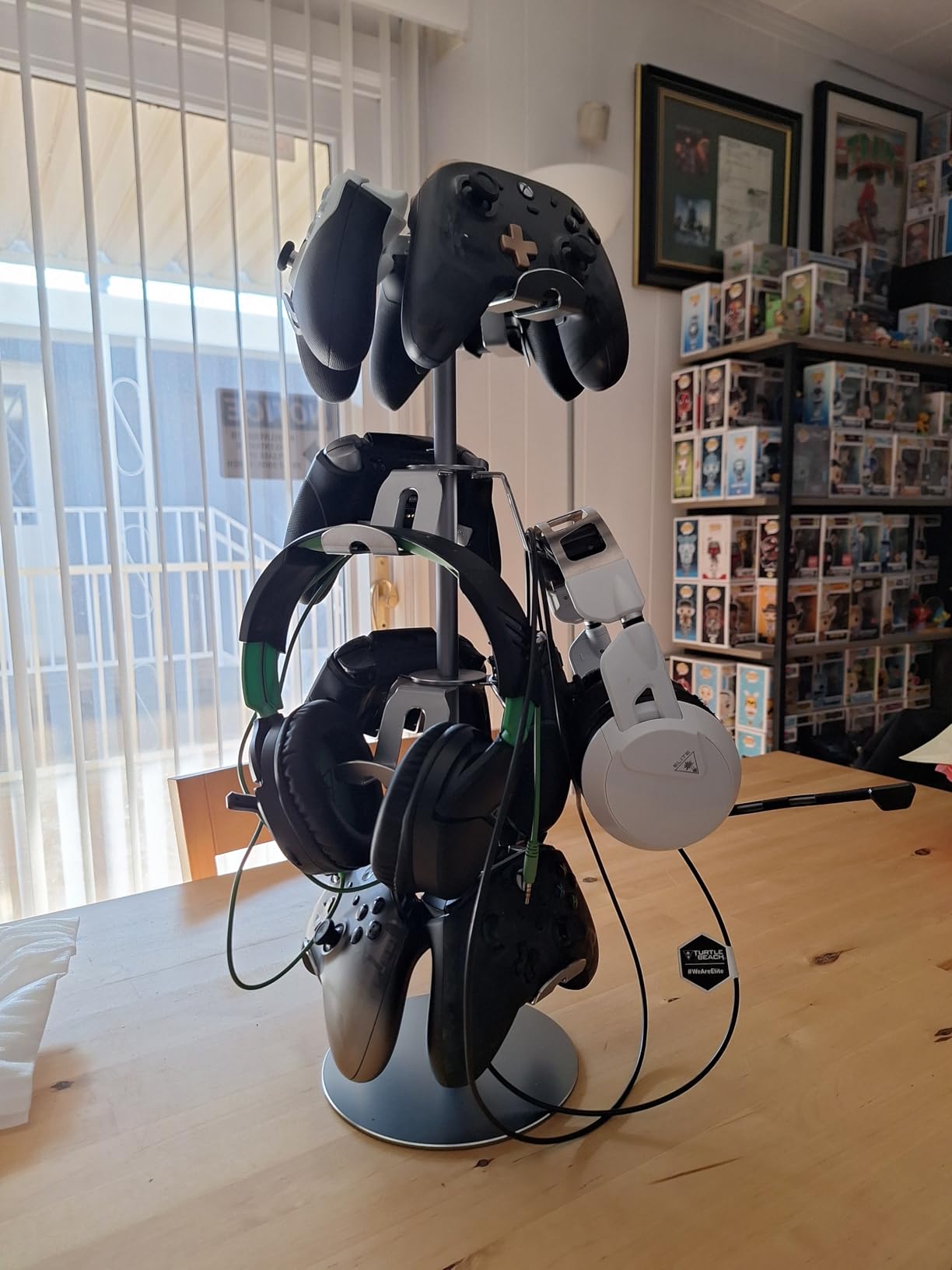 Aluminum Alloy Controller Holder 3 Layers,360 Degree Rotation Tier,Gaming Controller Stand for Xbox PS5 PS4 Switch,Headphone Stand,Headset Holder & Desk Mounts for 9 Packs Controller customer photo 1