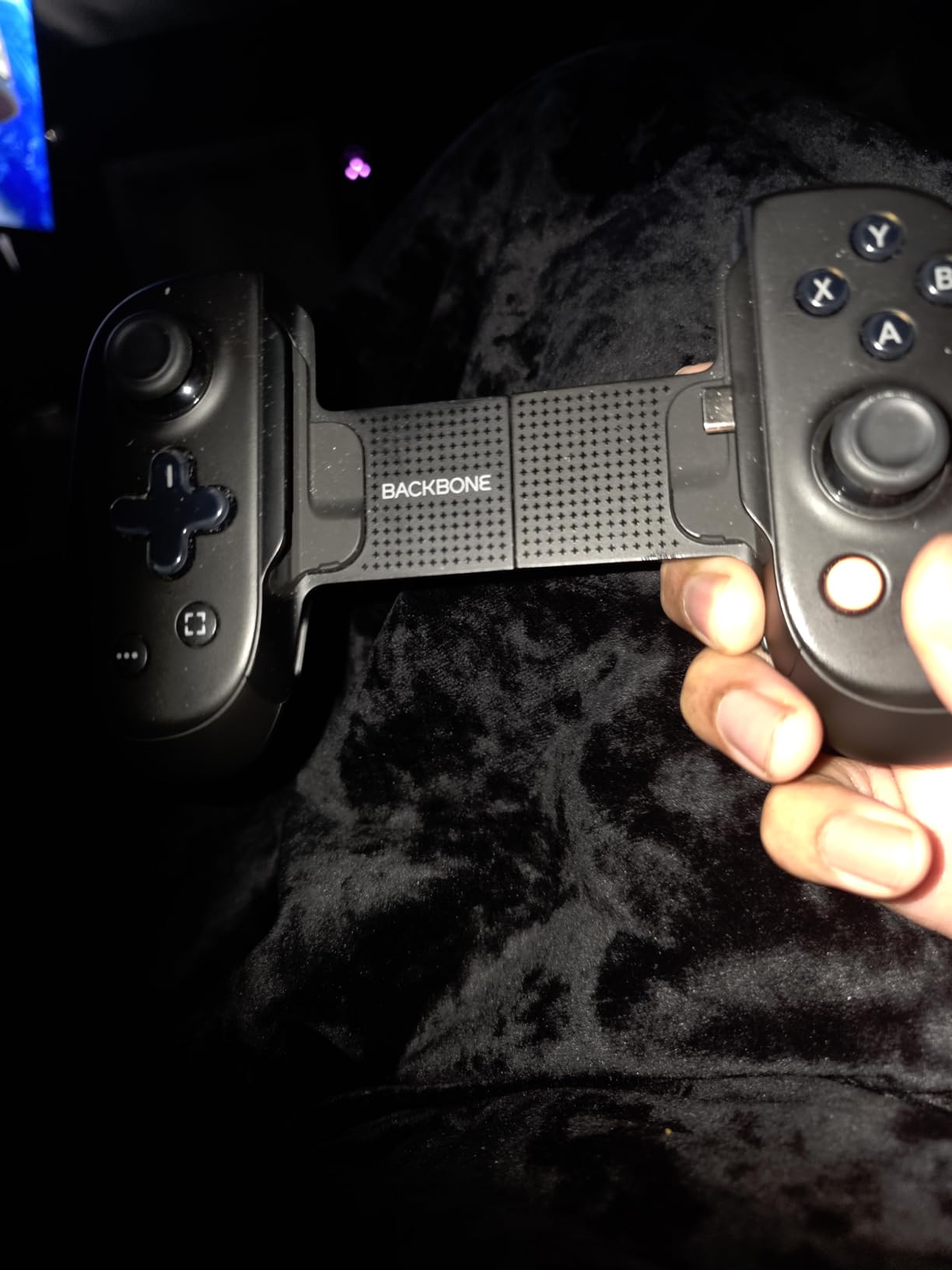 BACKBONE Pro Mobile Gaming Controller for iPhone 15/16/17 & Android, USB-C/Bluetooth Phone Controller, Stream Xbox, Play Call of Duty - 3 Months Apple Arcade Included customer photo 2