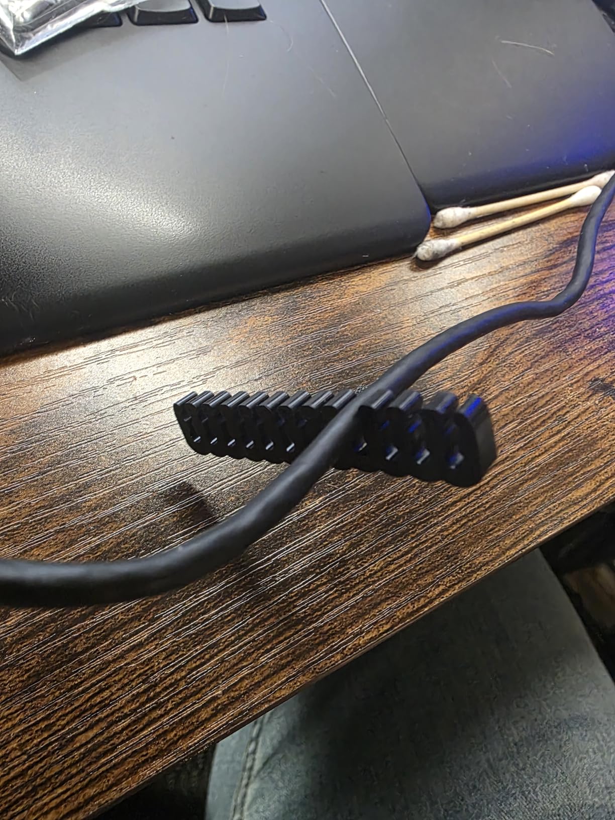 Combs for Cable (Black) customer photo 1