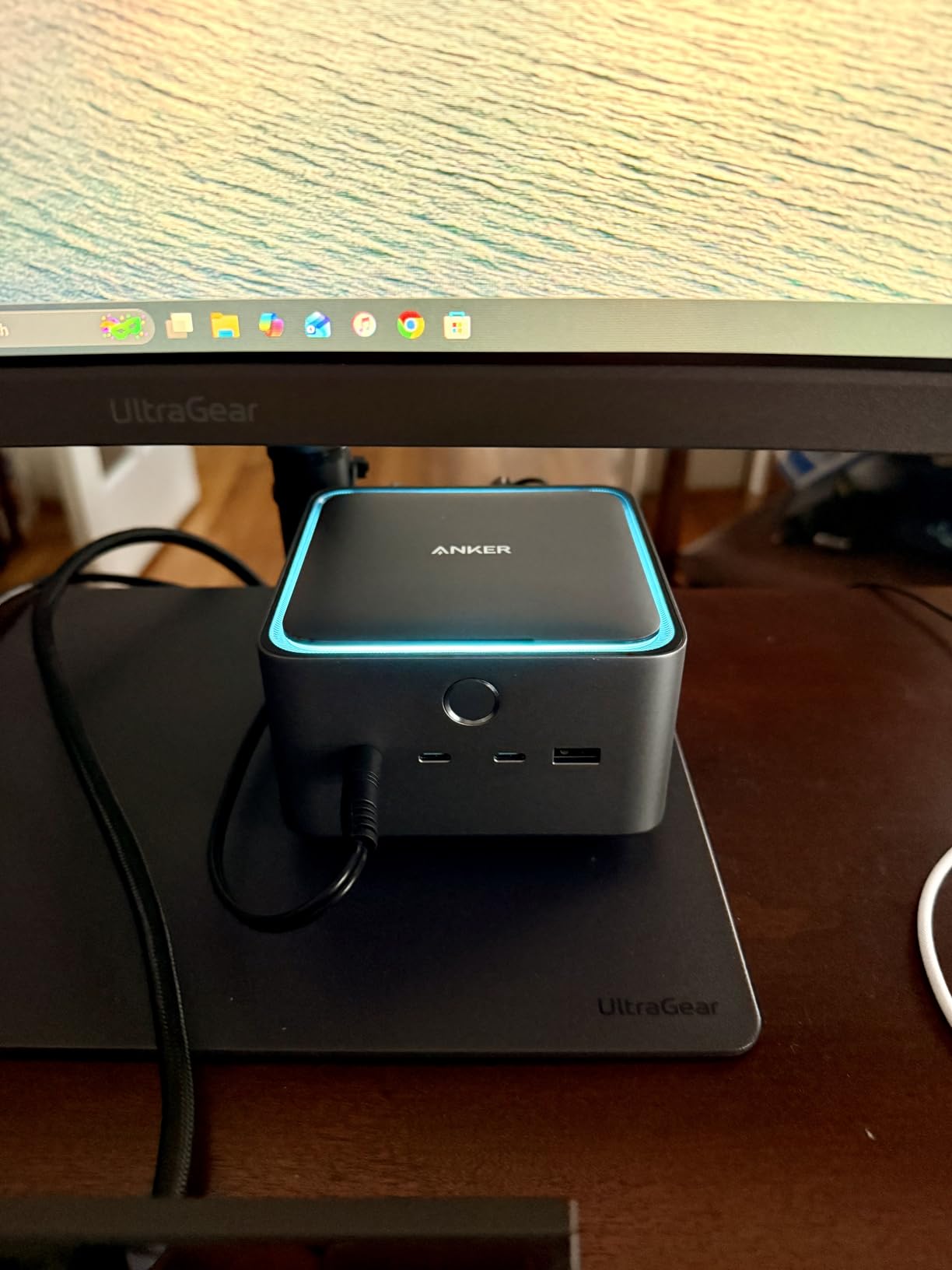 Anker Prime TB5 Docking Station, 14-in-1 Thunderbolt 5 Dock with 120Gbps Max Transfer, Thunderbolt Dock with 140W Max Charging, Cooling System, Up to 8K customer photo 2