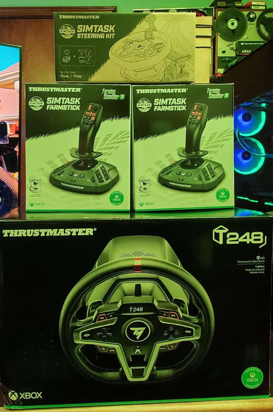Thrustmaster SimTask Farmstick XBOX Edition, 3-Axis Joystick for Farm Simulation Gaming (Compatible with XBOX & PC) customer photo 1