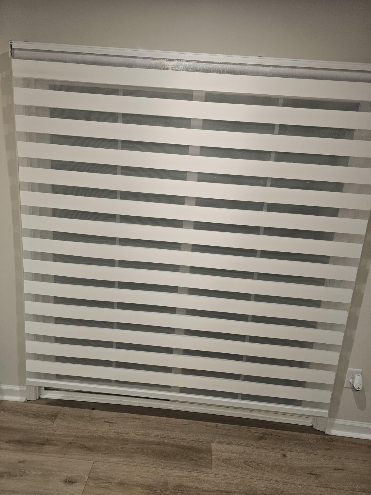 Yoolax Motorized Blinds with Remote, Electric Zebra Blinds for Indoor Windows, Room Darkening Smart Shades with Voice Control, Compatible with Alexa Google Home, APP Control, 34