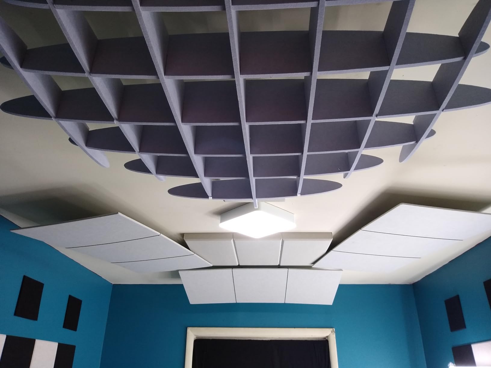 VIVO Acoustic Ceiling Waffle Panel, Hexagonal Hanging Sound Absorber, Modern Noise Reduction Chandelier, White, PP-CW01W customer photo 2