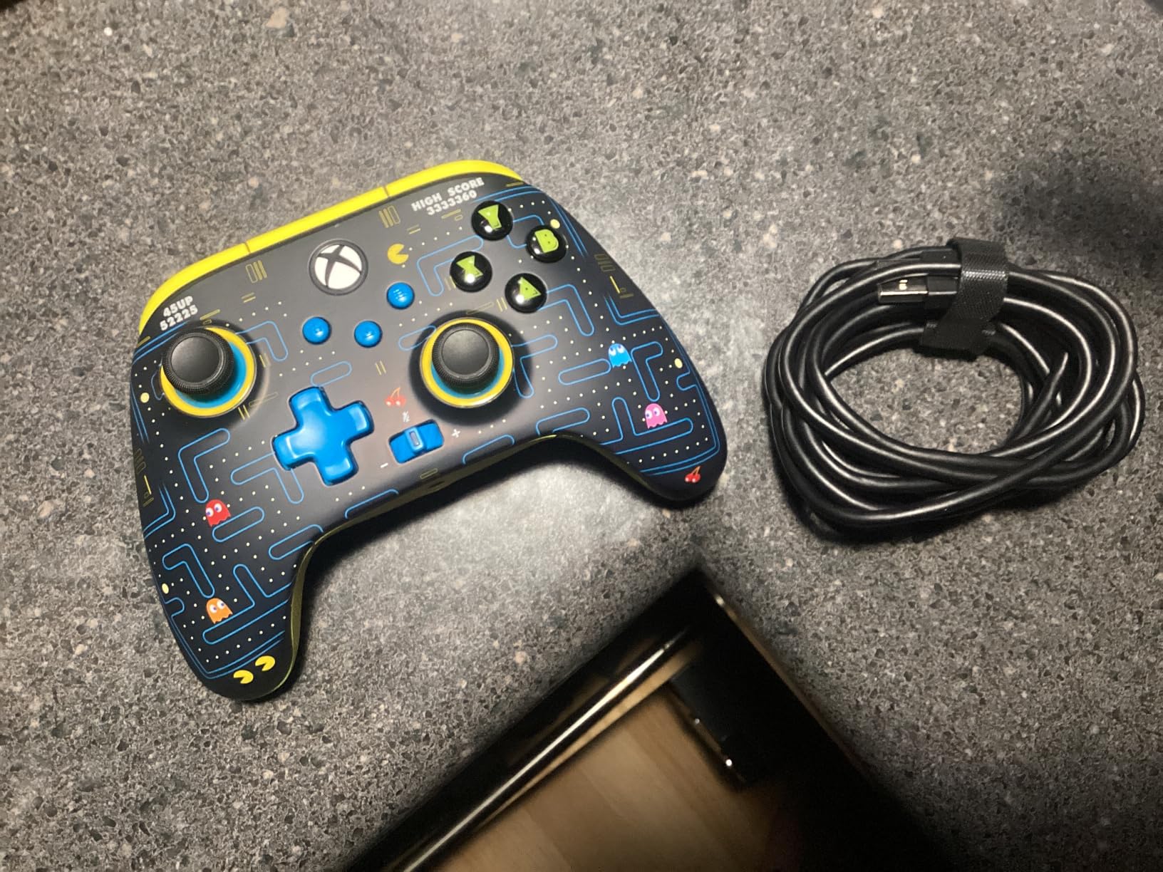 PowerA Wireless Controller for Xbox Series X|S - PAC-MAN SE, hall effect thumbsticks, low latency wireless, officially licensed customer photo 1