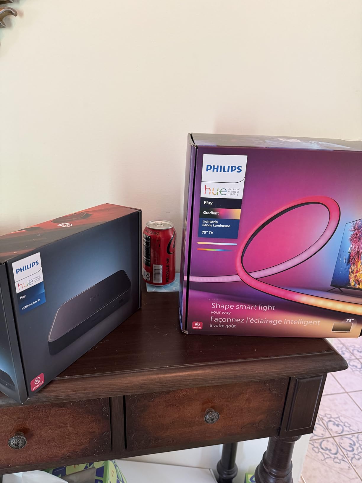 Philips Hue Play HDMI Sync Box 8K + Gradient 75
