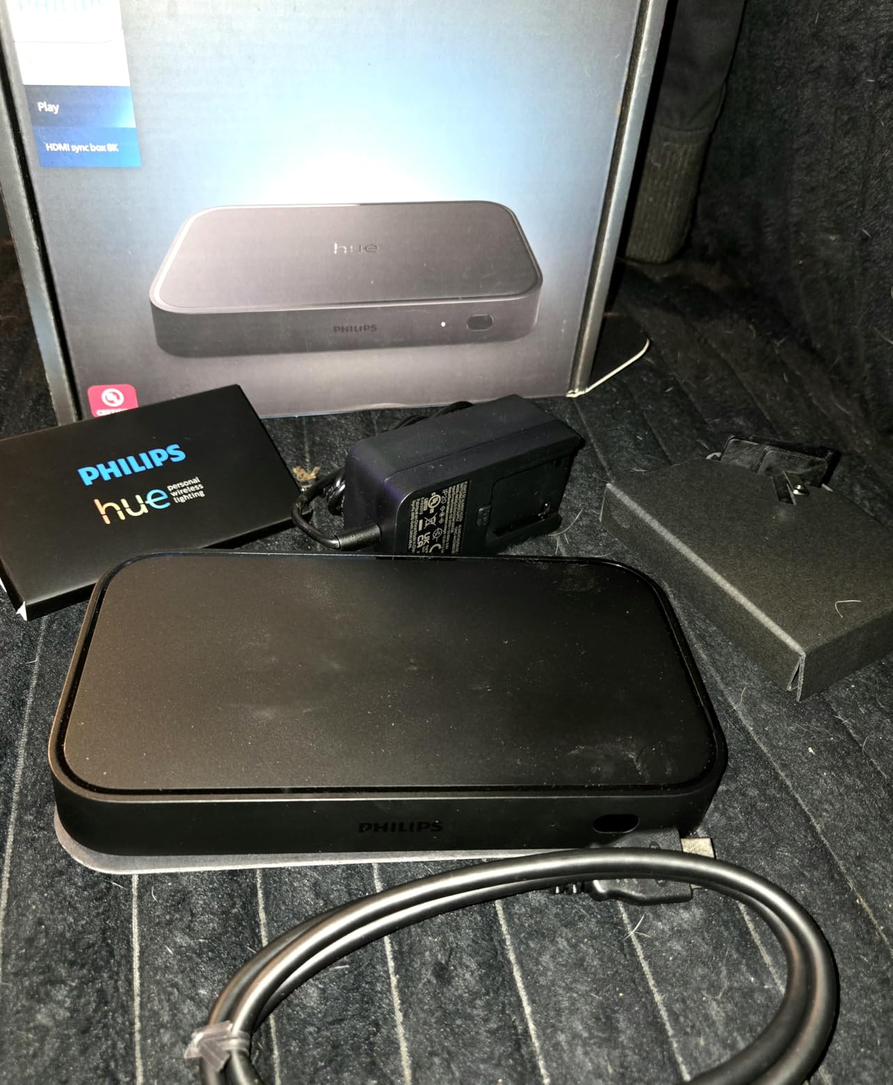 Philips Hue Play HDMI Sync Box 8K + Gradient 65