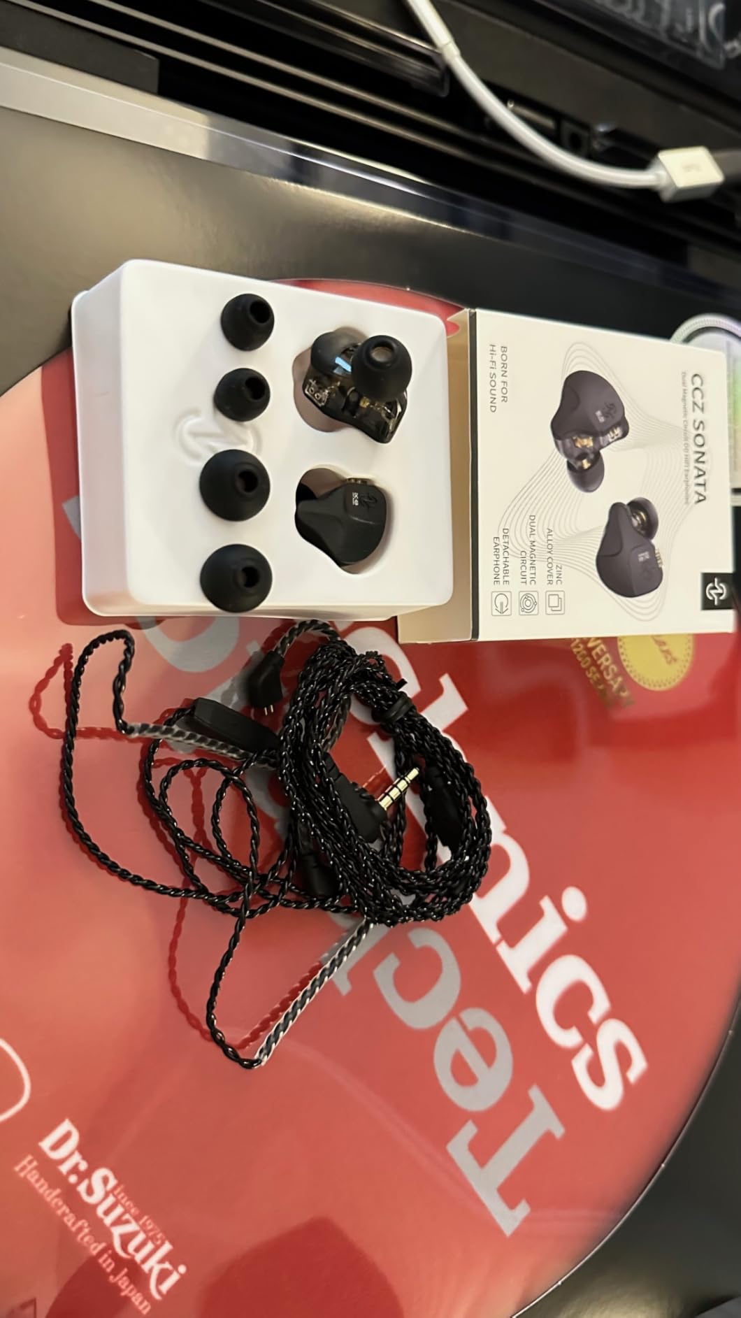 CCZ DC03 IEMs for Gaming with Mic, 1DD HiFi Headphones in Ear Monitors for Singers Musician, Deep Bass Sound Noise Cancelling Wired Gaming Earbuds, IEM Earphones with Detachable Cable(Black, with Mic) customer photo 2