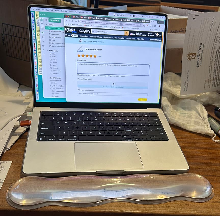 Gel Keyboard Wrist Rest Set - Ergonomic Computer Desk Pad for Typing Pain Relief, Cute Silicone Cushion for Support Hand & Arm, Comfortable Wrist Rest for Gaming Laptop Office & Home Accessories customer photo 1