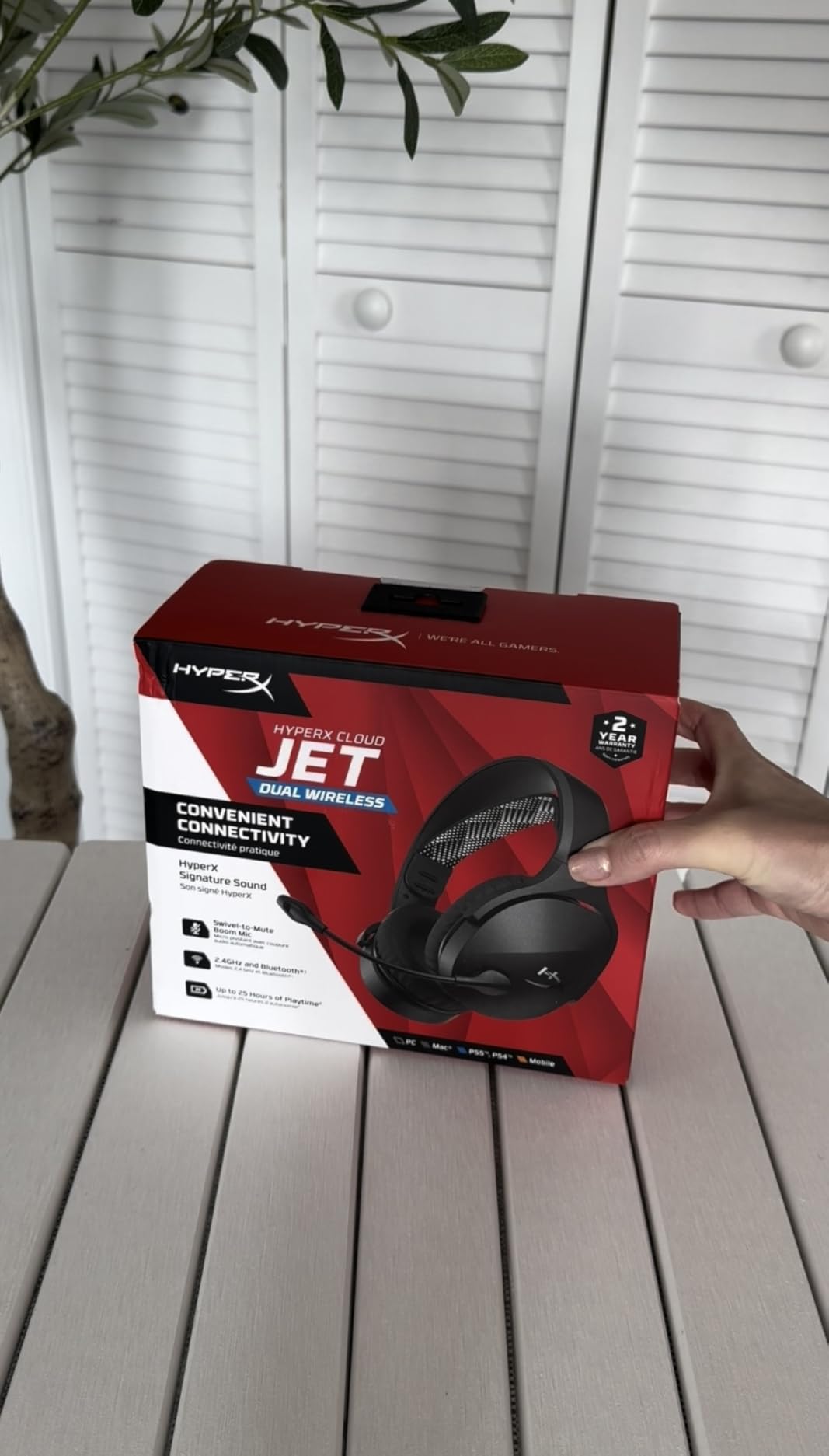 HyperX Cloud Jet - Dual Wireless Gaming Headset, 2.4GHz dongle, Bluetooth 5.3, PC, PS5, Mobile, USB-A - Black customer photo 2