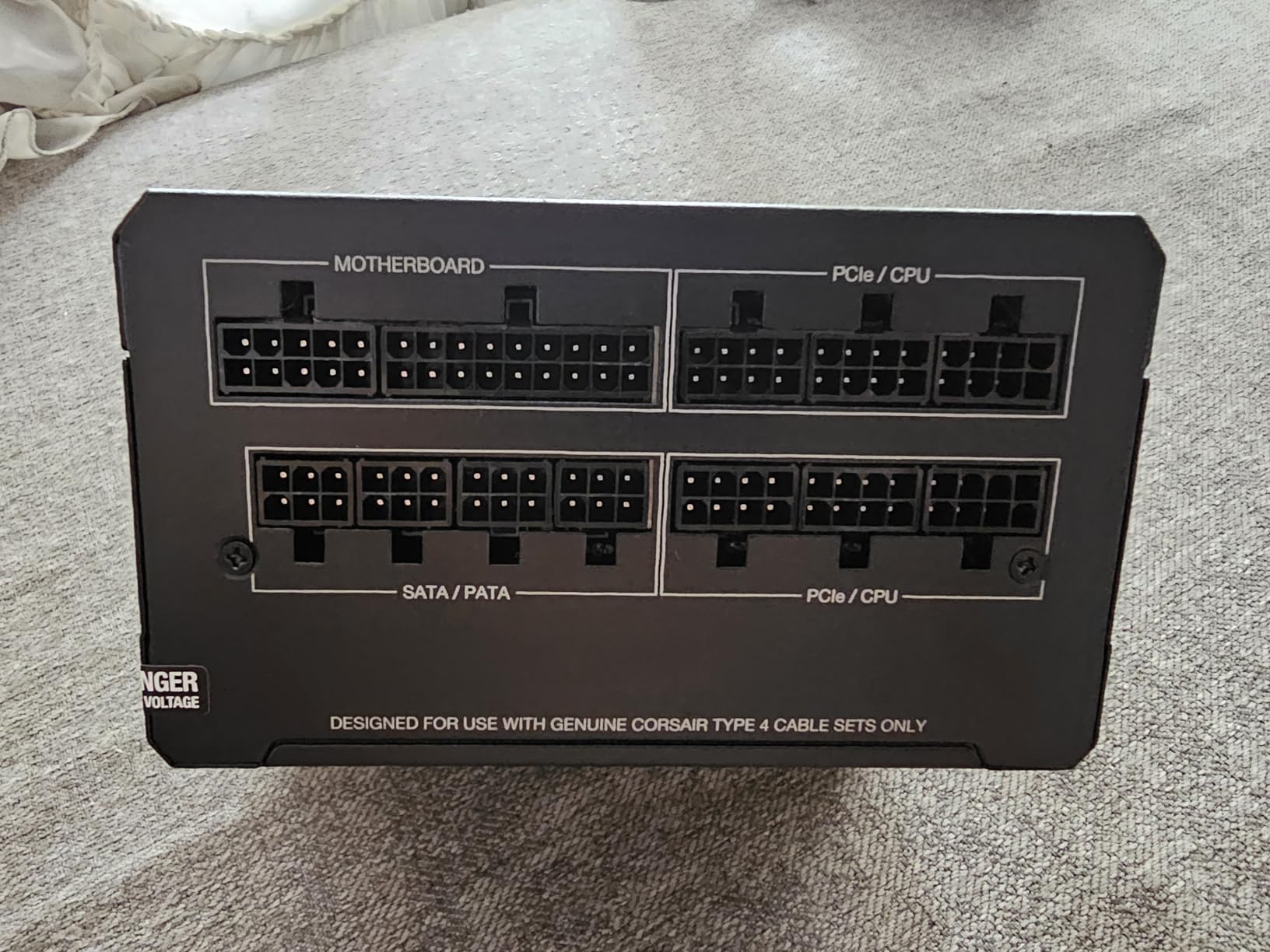 CORSAIR RM1200e (2023) Fully Modular Low-Noise ATX Power Supply with 12V-2x6 Cable - ATX 3.1 & PCIe 5.1 Compliant, Cybenetics Platinum Efficiency, 105C-Rated Capacitors, Modern Standby Mode - Black customer photo 2
