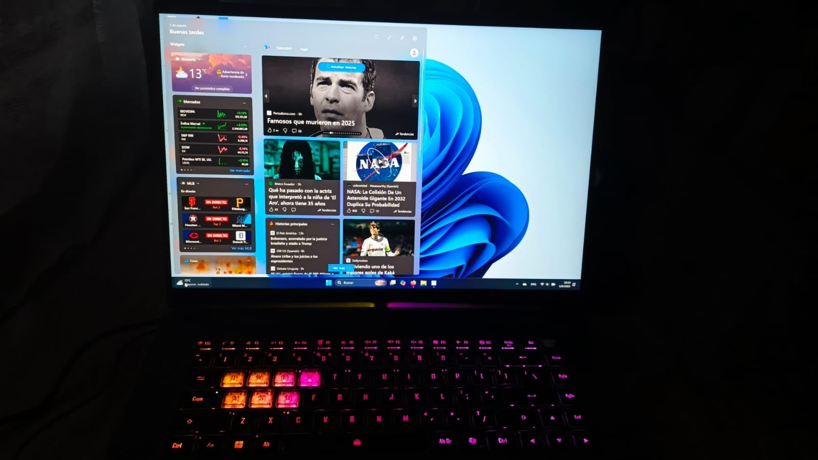 GIGABYTE - AORUS MASTER 16 Gaming Laptop - 240Hz 2560x1600 OLED - NVIDIA GeForce RTX 5070 Ti - Intel Core Ultra 9 275HX - 1TB SSD with 32GB DDR5 RAM - Windows 11 Home AD (AORUS MASTER 16 BXHC4USE64SH) customer photo 2