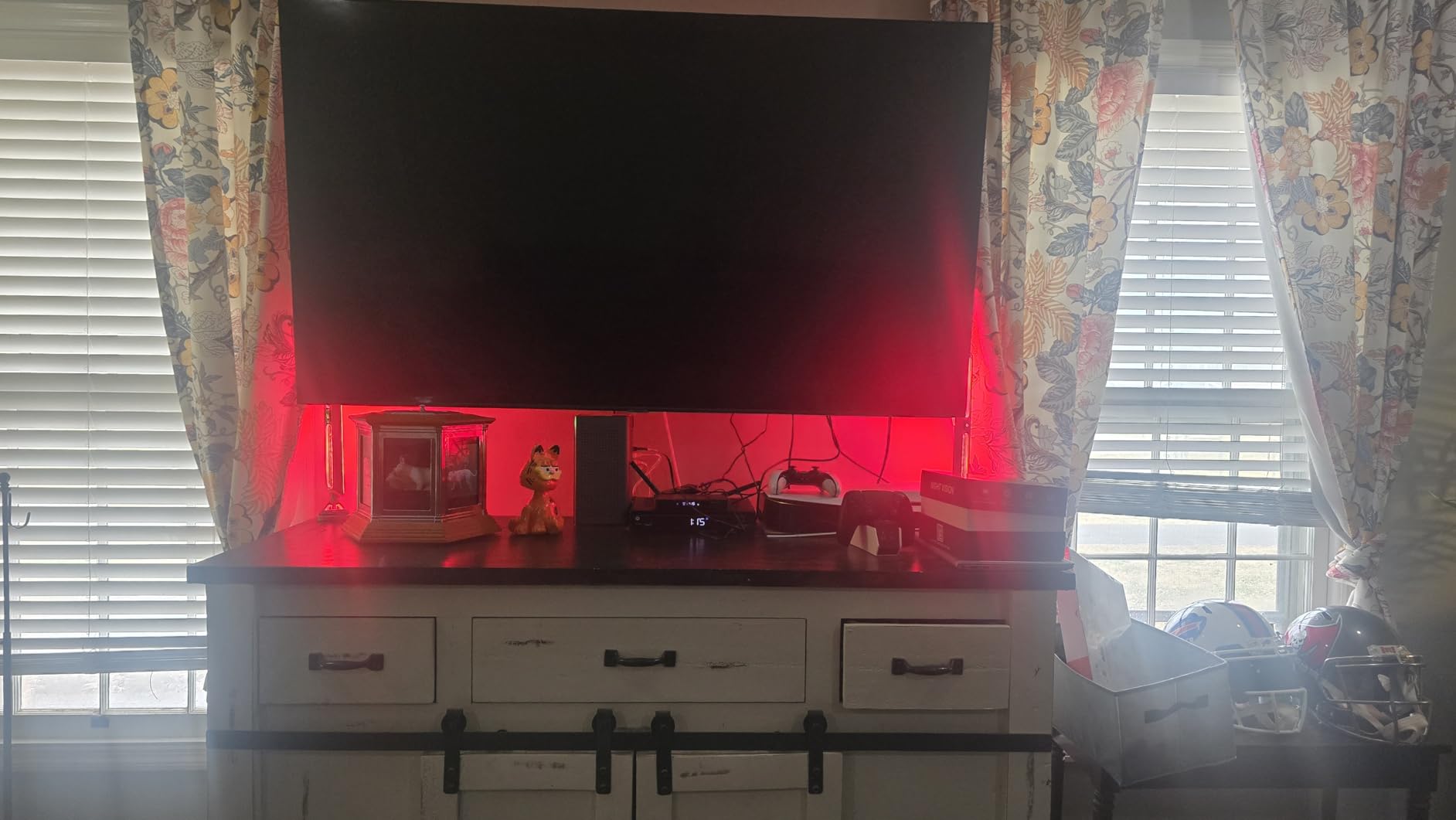 Gaming Light Bars Pro, Upgraded 16-Inch Smart Triple-Sided RGBIC Illumination Wi-Fi LED Gaming Lights, Music Sync & 60+ Scene Modes, Works with Alexa & Google Home customer photo 1