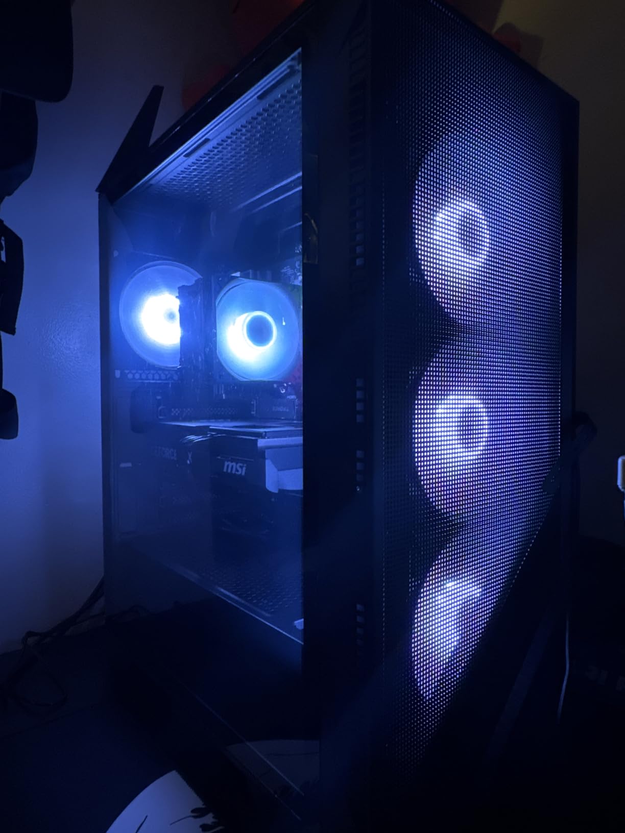 MSI Codex Z2 Gaming Desktop: AMD R7-8700F, GeForce RTX 5070, 32GB DDR5, 2TB m.2 NVMe SSD, USB Type-C, VR-Ready, Windows 11 Home: A8NVP-436US customer photo 2