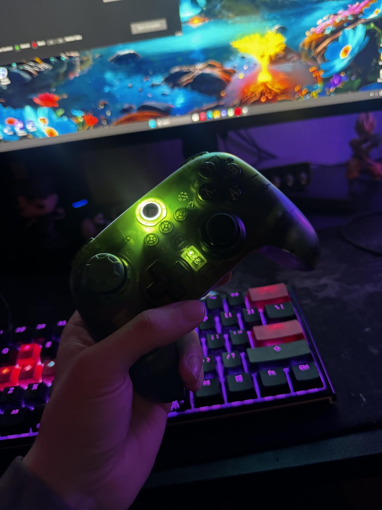 8BitDo Ultimate 3-Mode Controller, Hall Effect Joysticks, Pro Back Buttons, Wired Only for Xbox Series X|S & Xbox One, Compatibility with Apple, Windows & Android, Officially Licensed (Jade) customer photo 2