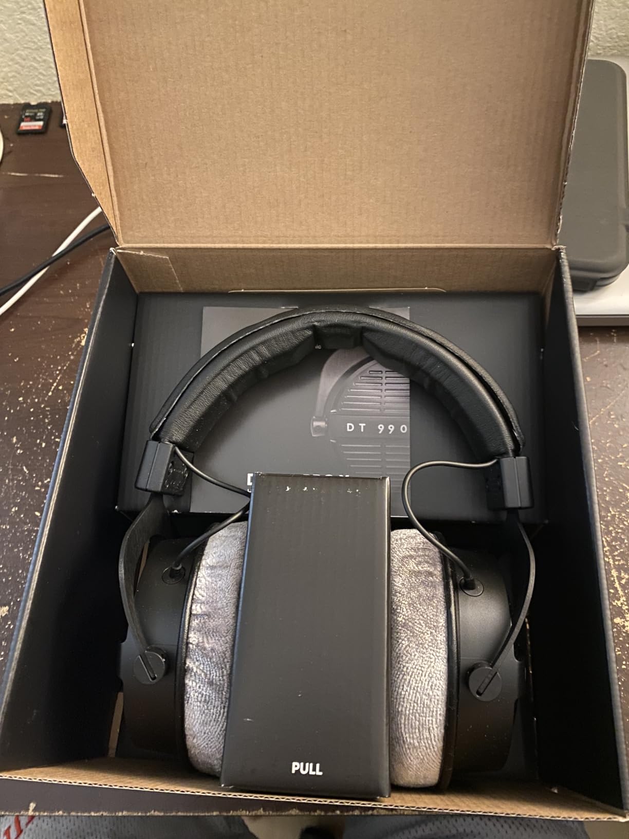 beyerdynamic DT 990 Pro X 48 ohm Wired Over-Ear, Open Back Professional Recording Studio Monitor Headphones for Mixing, Editing, Critical Listening, DJ Stereo Headsets, Made in Germany customer photo 2