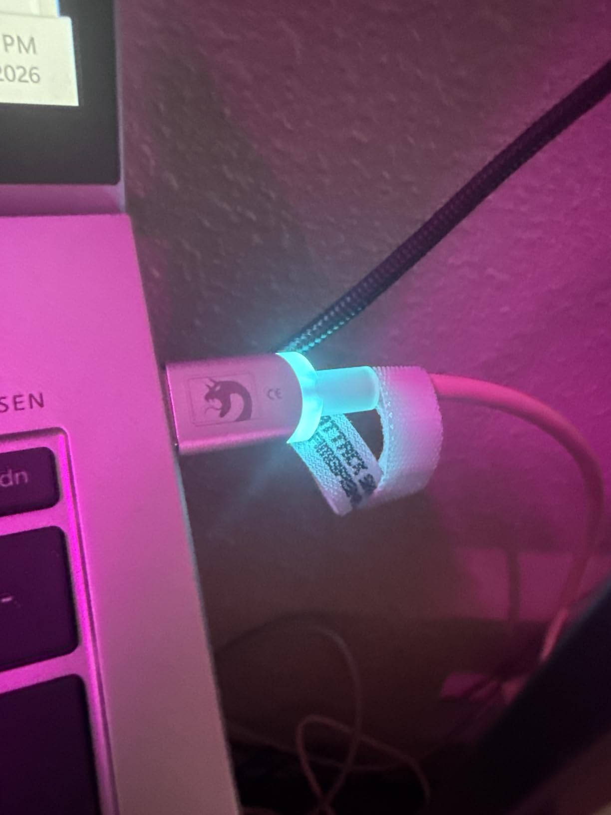 MAMBASNAKE C01 Ultra RGB Coiled Keyboard Cable, Pro Custom USB-C Aviator Cable for Gaming Keyboards, Stable Dual-Sleeved Design, 2m Type-C to USB-A Hyper-Speed, Detachable Metal Aviator for PC Gamer, White customer photo 2