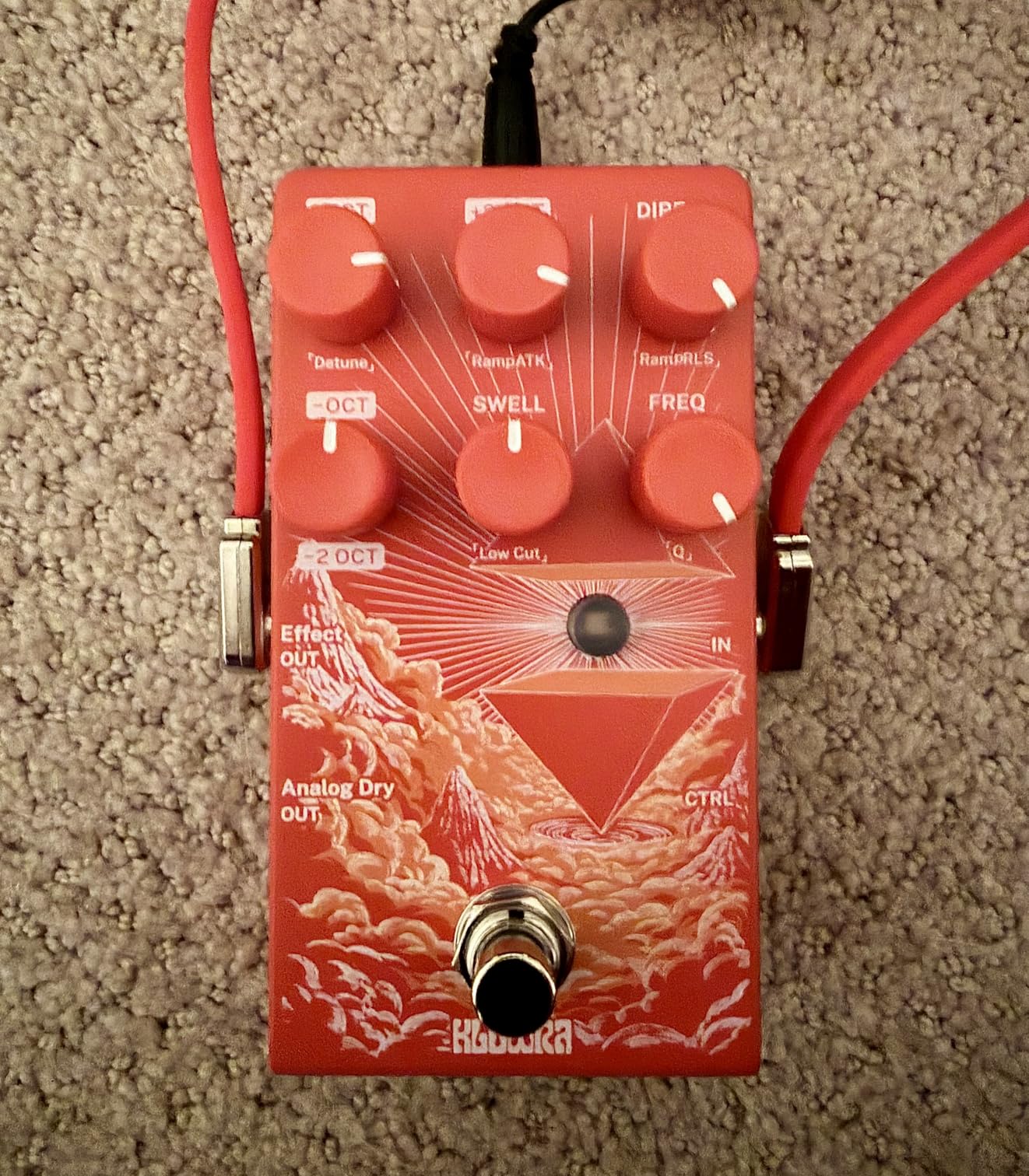 Vein Pitch Shifter Guitar Pedal for Electric Guitar - Polyphonic Pitch Shifting with 17 Shift Drop Types, Microtonal True Stereo, Massive Detune Range, Tighter Tracking, CTRL Control customer photo 1
