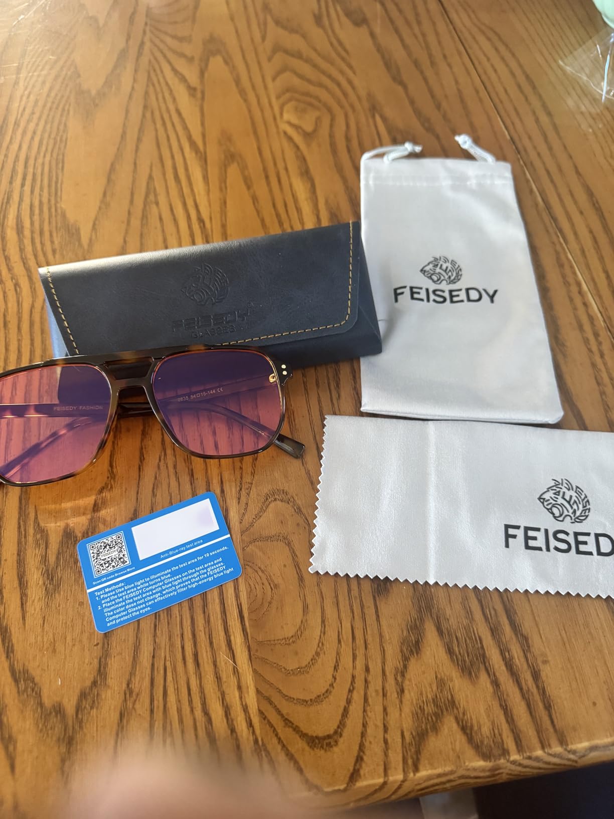 FEISEDY Amber Blue Light Glasses for Computer Gaming Orange/Yellow lens Anti Eyestrain Sleep Glasses G2835 customer photo 1