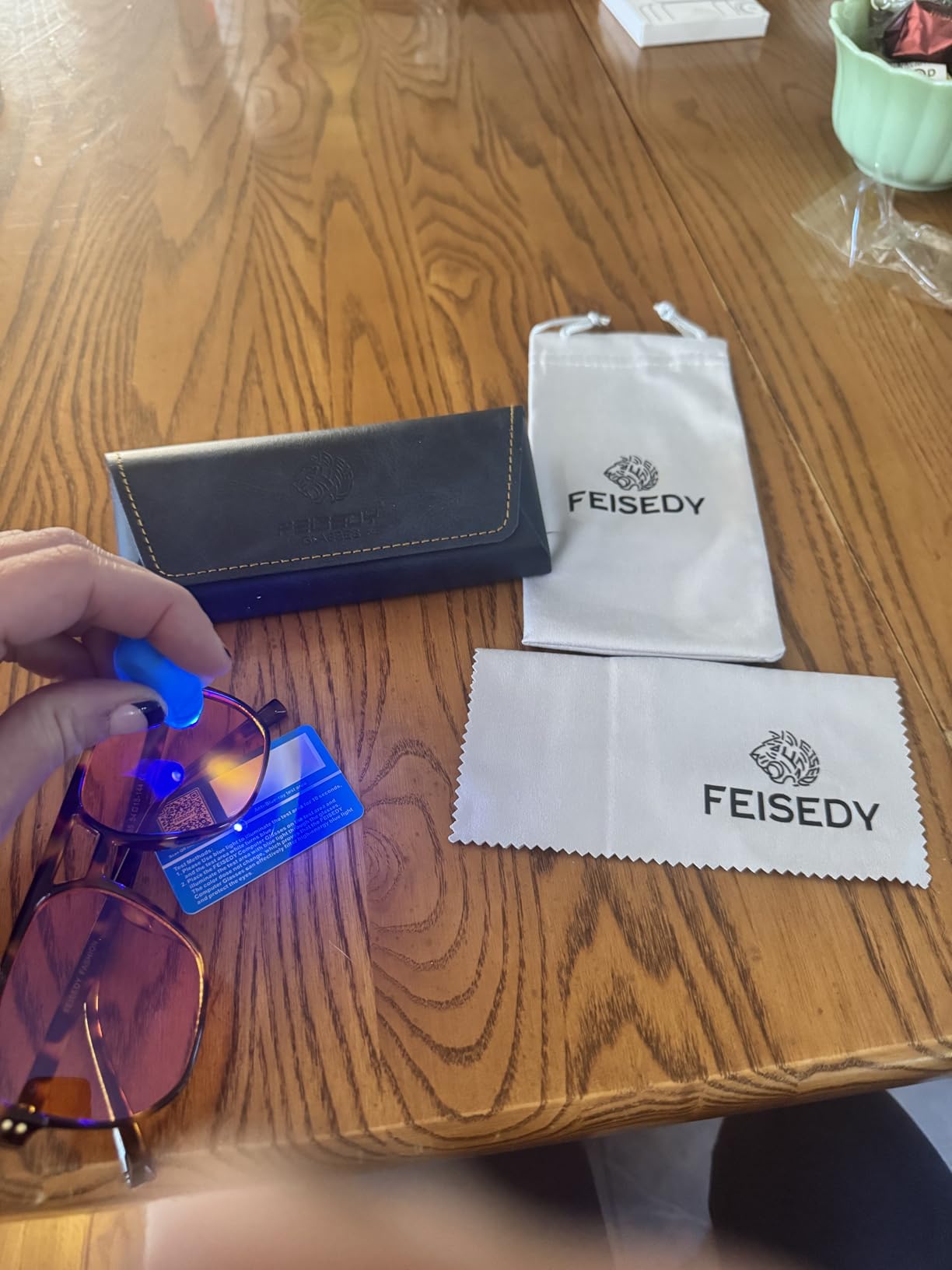 FEISEDY Amber Blue Light Glasses for Computer Gaming Orange/Yellow lens Anti Eyestrain Sleep Glasses G2835 customer photo 2