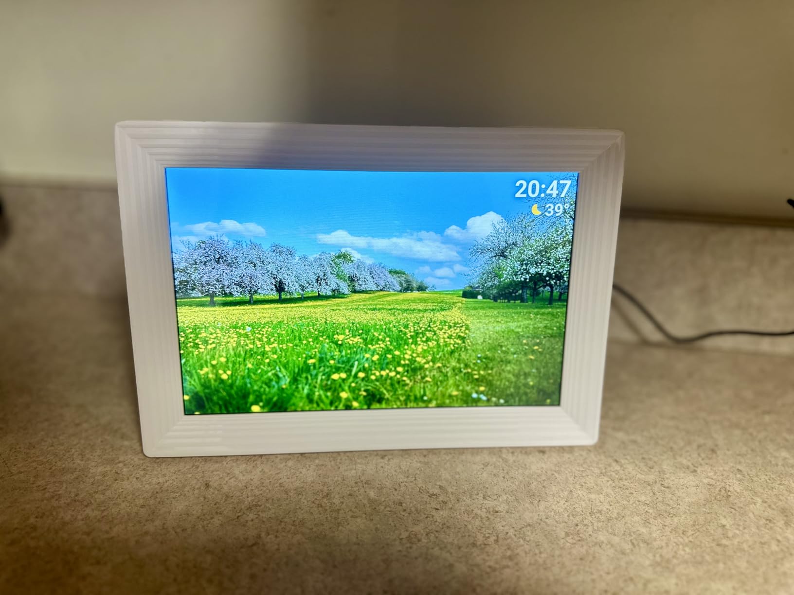 21.5 Inch Smart Digital Calendar, Wall Electronic Calendar, 1920 * 1080 IPS Full HD Touch Screen Display for Family Meal Planner customer photo 1