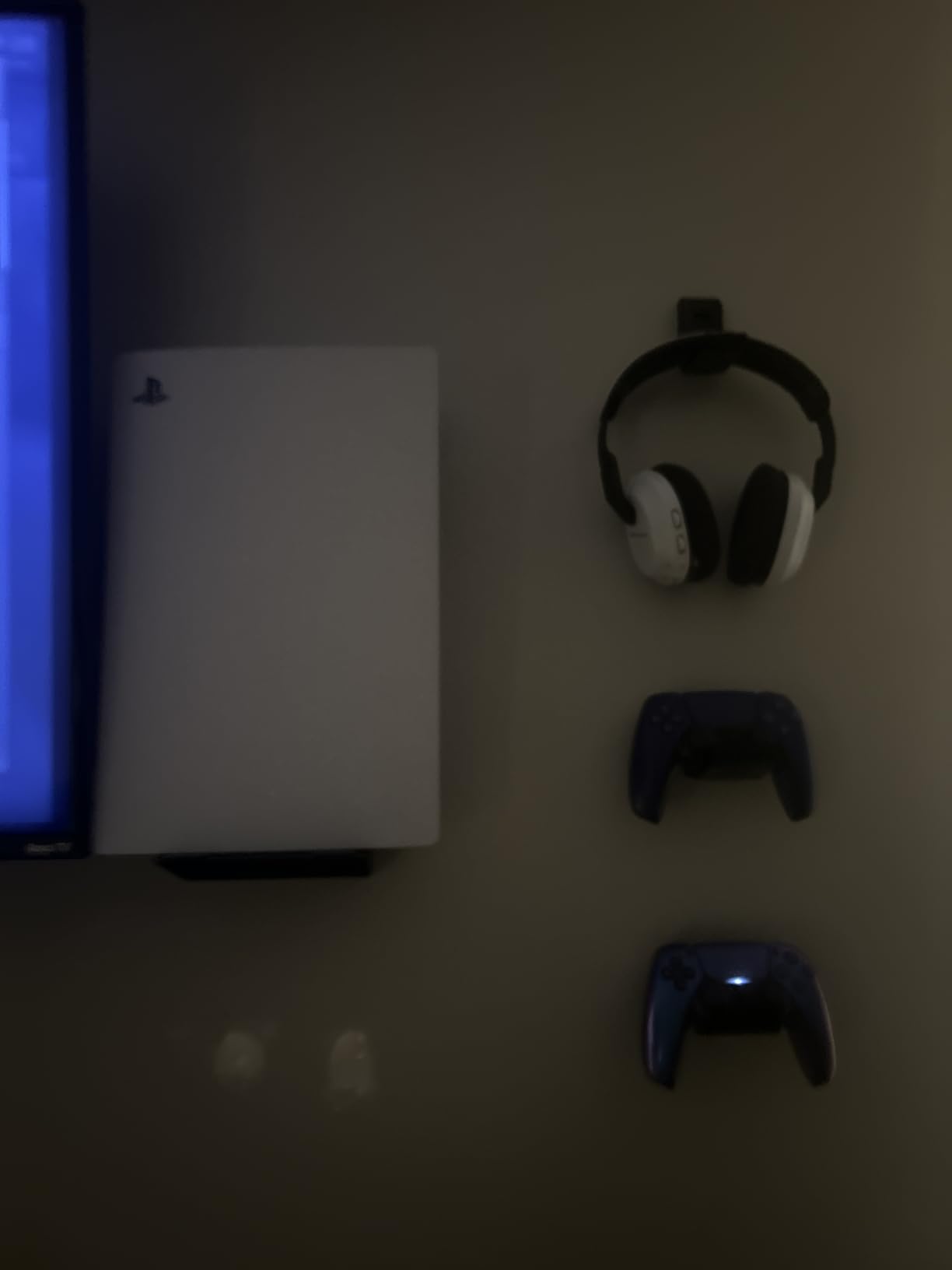 PS5/Slim/Pro Wall Mount with Headset & Controller Holder, Premium PS5 Metal Shelf Floating Mount, Universal 2 Packs Controller Stand and Headphone Stand, Game Accessries for All Playstation 5 Console customer photo 1