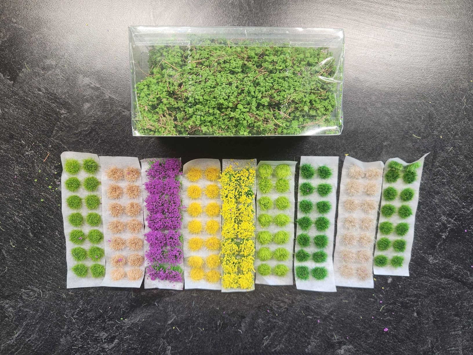 126 Pcs Static Grass Bushy Tufts Lowland Miniature Shrubs Bushes Terrain Model Kit for Train Landscape Railroad Scenery Sand Military Layout Model Miniature Bases and Dioramas customer photo 1
