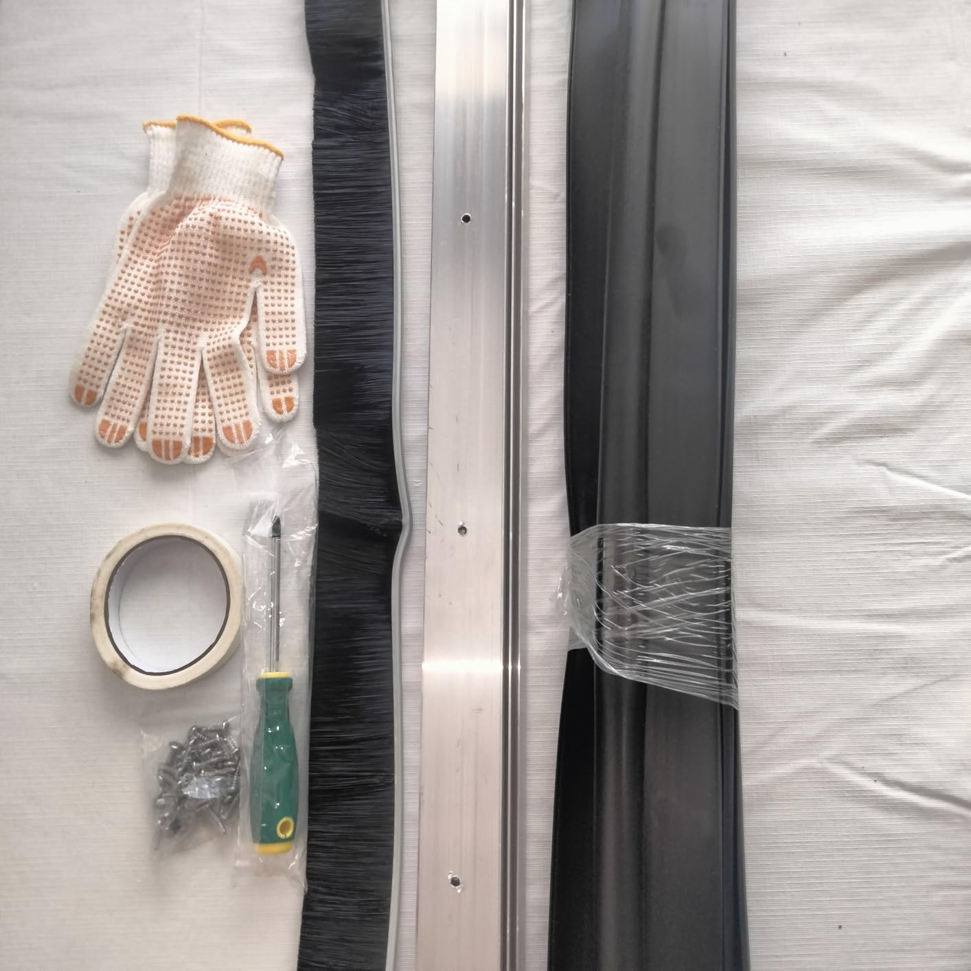 Professional Garage Door Seal Kit Fit for Steel/Wood Doors, Aluminum Garage Door Seal Track with 2