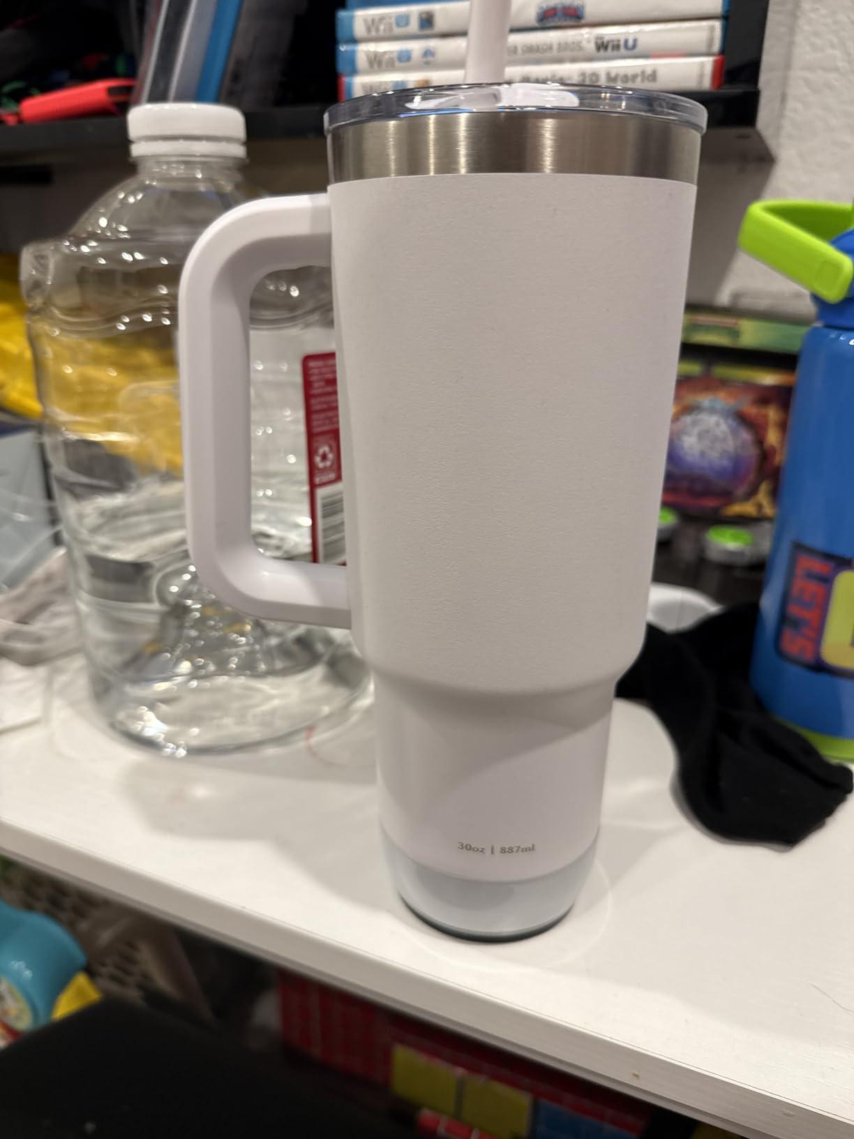 HidrateSpark PRO 2 30oz Tumbler - Smart Hydration Tumbler with Clinically Accurate Water Tracking & Extended Battery Life - Syncs with Apple Health, Fitbit, Smart Rings & Smart Watches customer photo 1
