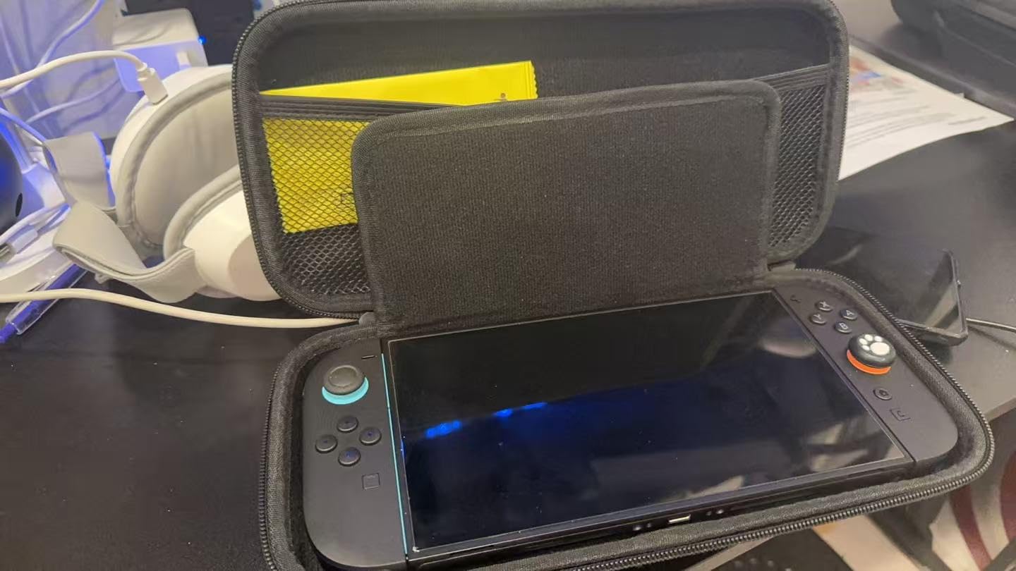 Accessories Bundle for Nintendo Switch 2, 16-in-1: Carrying Case, 2 Screen Protectors, Steering Wheel, Grip for Joycon Controller, Dockable Console Protective Cover Shell, etc. 2025 Switch2 Game Kit customer photo 1