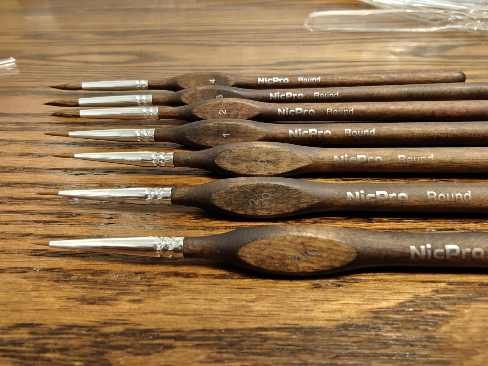 Nicpro 16 PCS Kolinsky Sable Miniature Paint Brushes Dry Brush, Professional Model Paint Brush Set with Cloth Roll, Fine Detail Artist Brush Set for Miniatures, Acrylic & Figures, Model, Watercolor customer photo 2