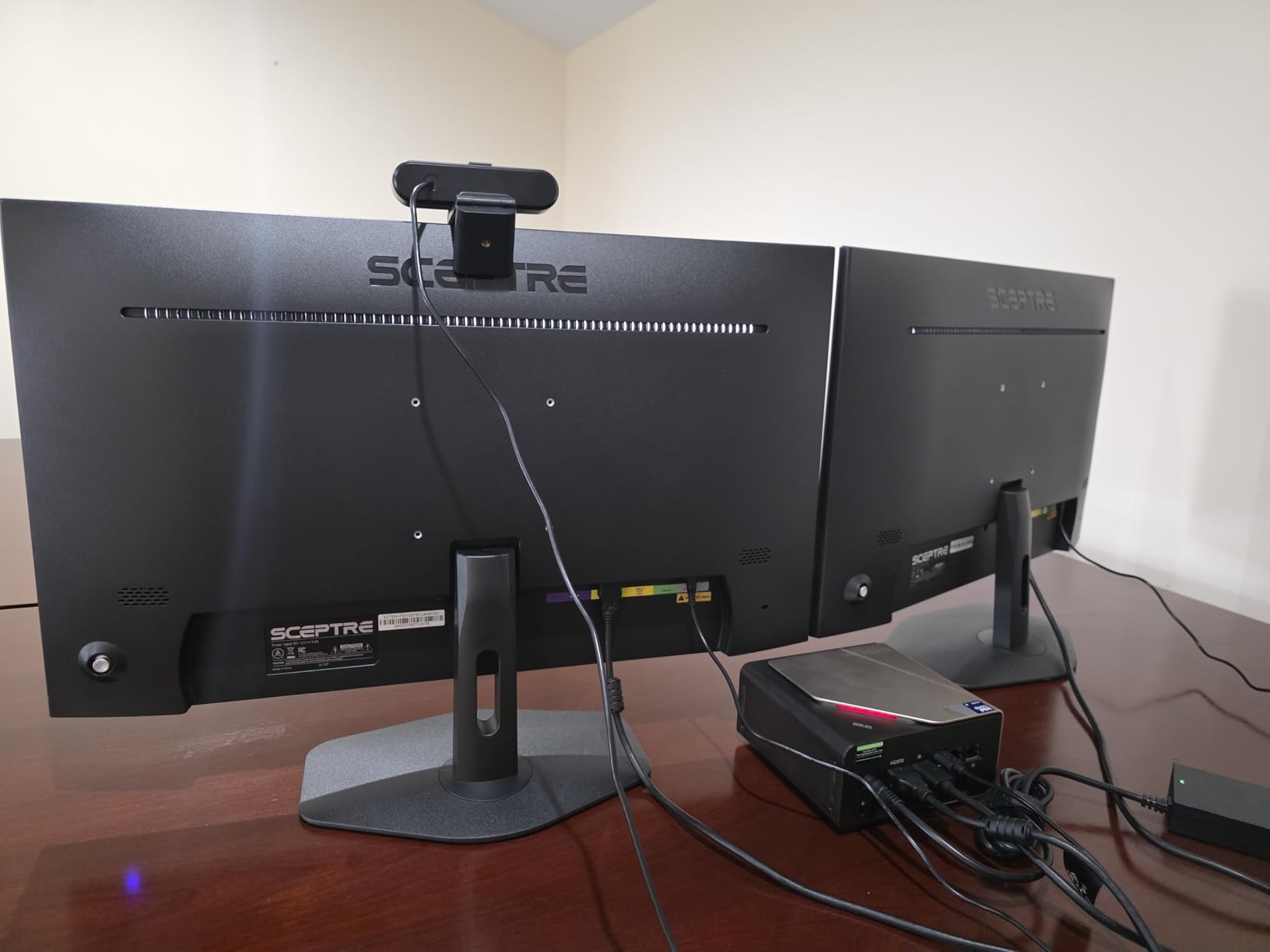 Sceptre Curved 30-inch Gaming Monitor 200+Hz FreeSync Build-in Speakers 2560 x 1080p HDMI DP Machine Black 2026 customer photo 1