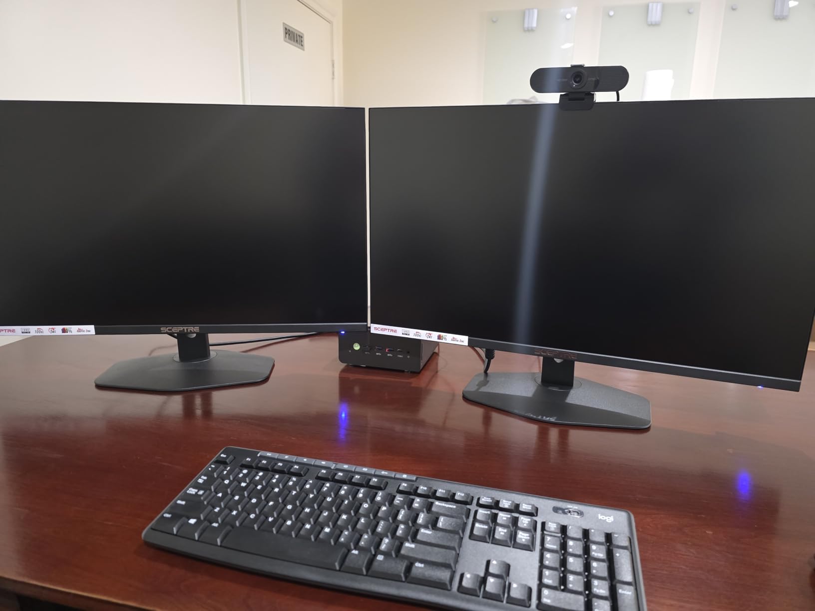 Sceptre Curved 30-inch Gaming Monitor 200+Hz FreeSync Build-in Speakers 2560 x 1080p HDMI DP Machine Black 2026 customer photo 2