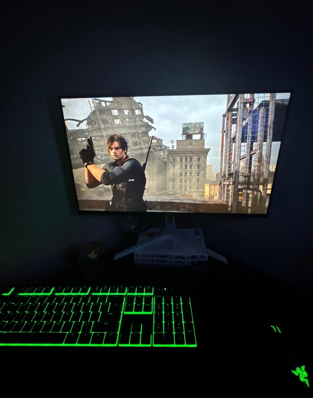Amzfast 24 Inch Gaming Monitor 200Hz FHD 1080p Fast IPS Computer Monitor, 110% sRGB 1ms HDR Support Adaptive Sync, Eye Care VESA Mount HDMI 2.0 | Display Port 1.4 White Monitor, AMZG24X1W customer photo 2
