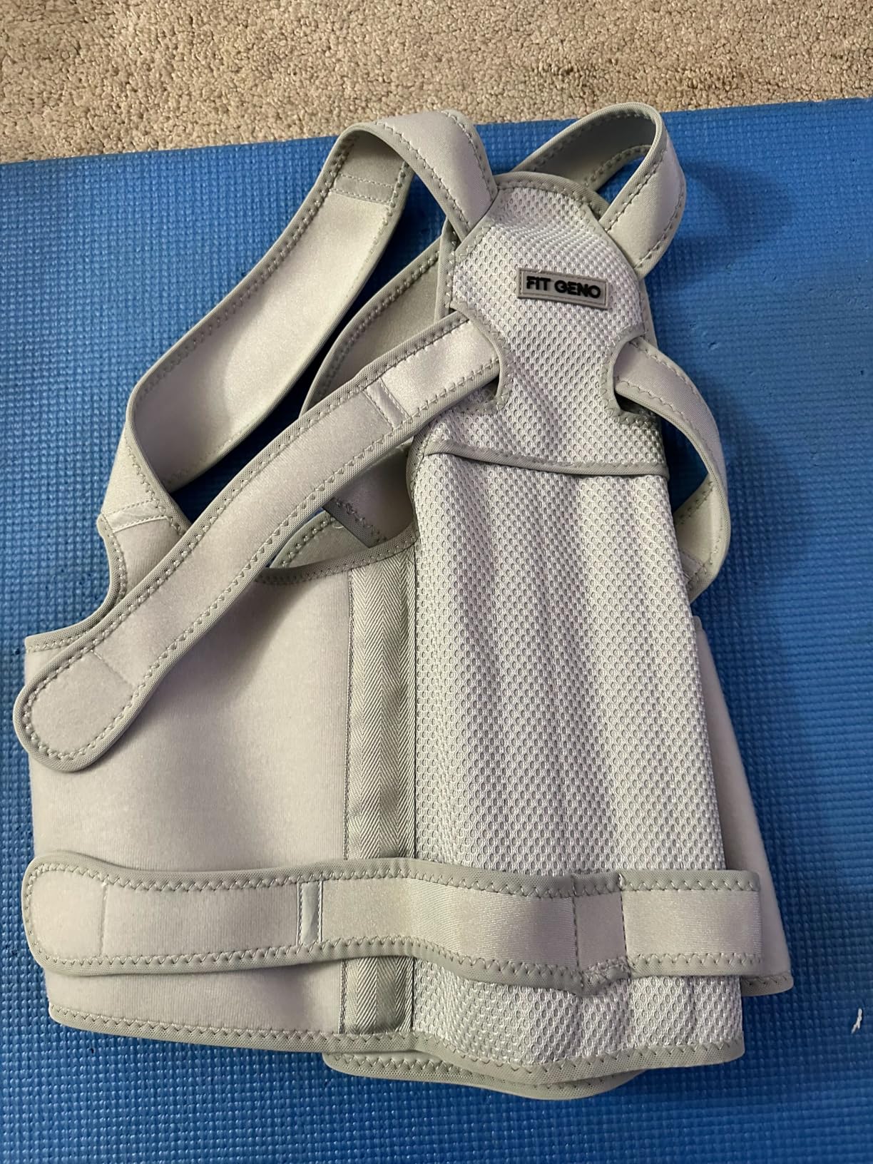 Fit Geno Posture Corrector for Women and Men - Adjustable Back Brace & Straightener for Scoliosis Hunchback Correction Back Pain Spine Corrector Back Support and Posture Trainer Large/X-Large customer photo 2