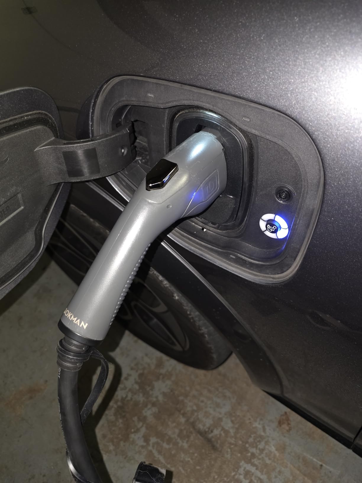 bokman Portable Level 2 & Level 1 EV Charger (240V, 16A), 20ft Cable and NEMA 6-20 Plug and NEMA 5-15 Adapter for Household Socket, Current Adjustable 6-16Amp (J1772 Connector) customer photo 1
