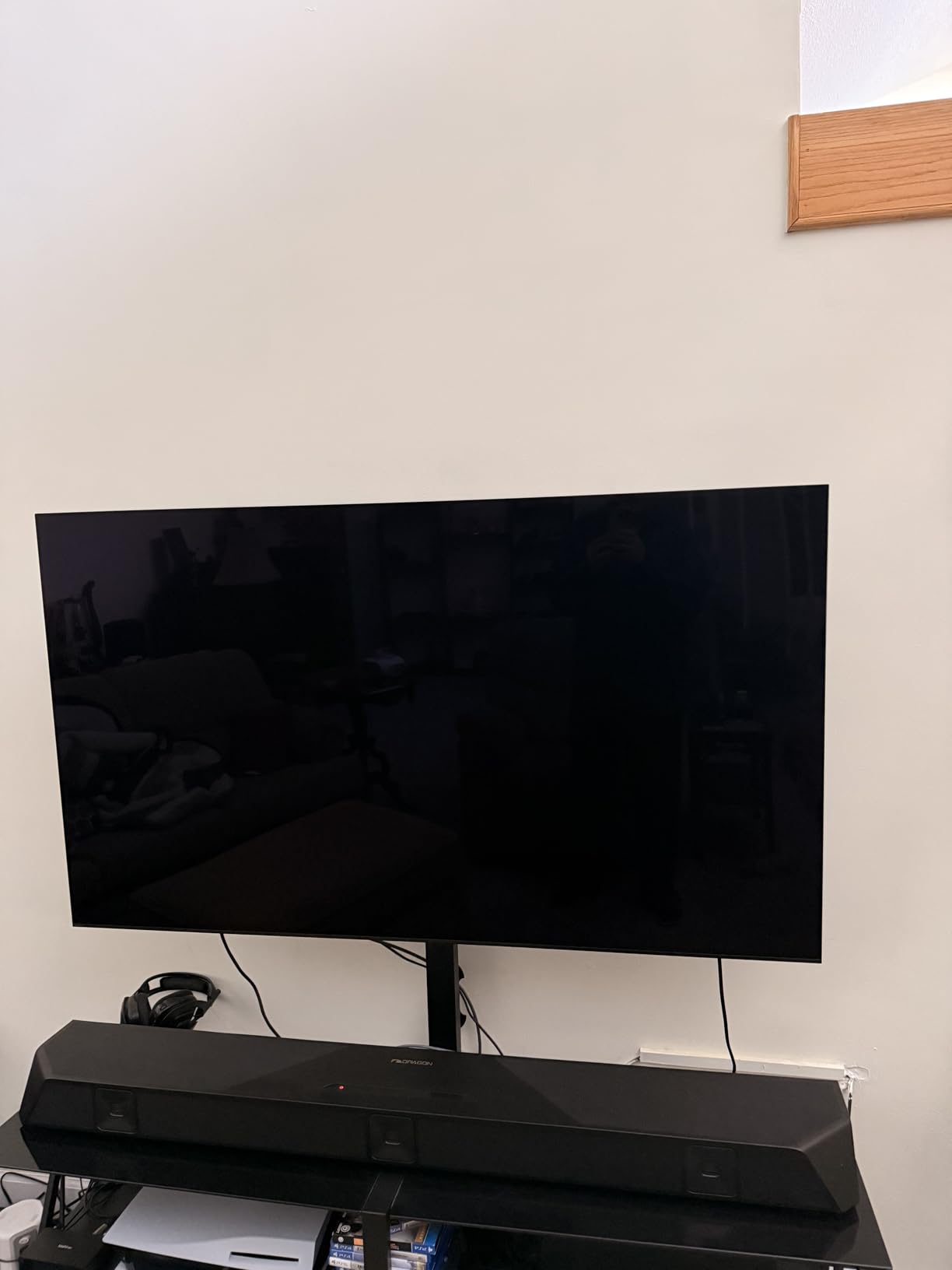 Sony 65 Inch OLED 4K Ultra HD TV BRAVIA XR8B Smart Google TV with Dolby Vision HDR and Exclusive Features for PlayStation(R) 5 (K-65XR8B), 2025 Model customer photo 2