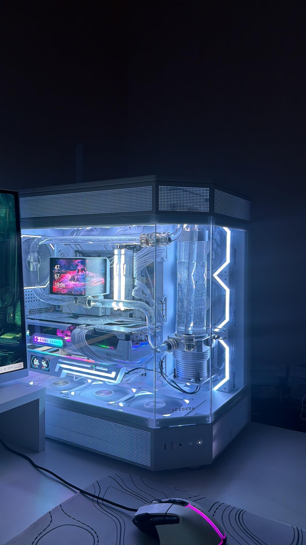 TRYX Panorama WB White CPU Water Block, Curved 2K AMOLED Display, Microchannel Fins, Copper Base, G1/4 Threaded Outlet, VRM Fan, Intel LGA 1851/1700 AMD AM5/AM4 customer photo 2
