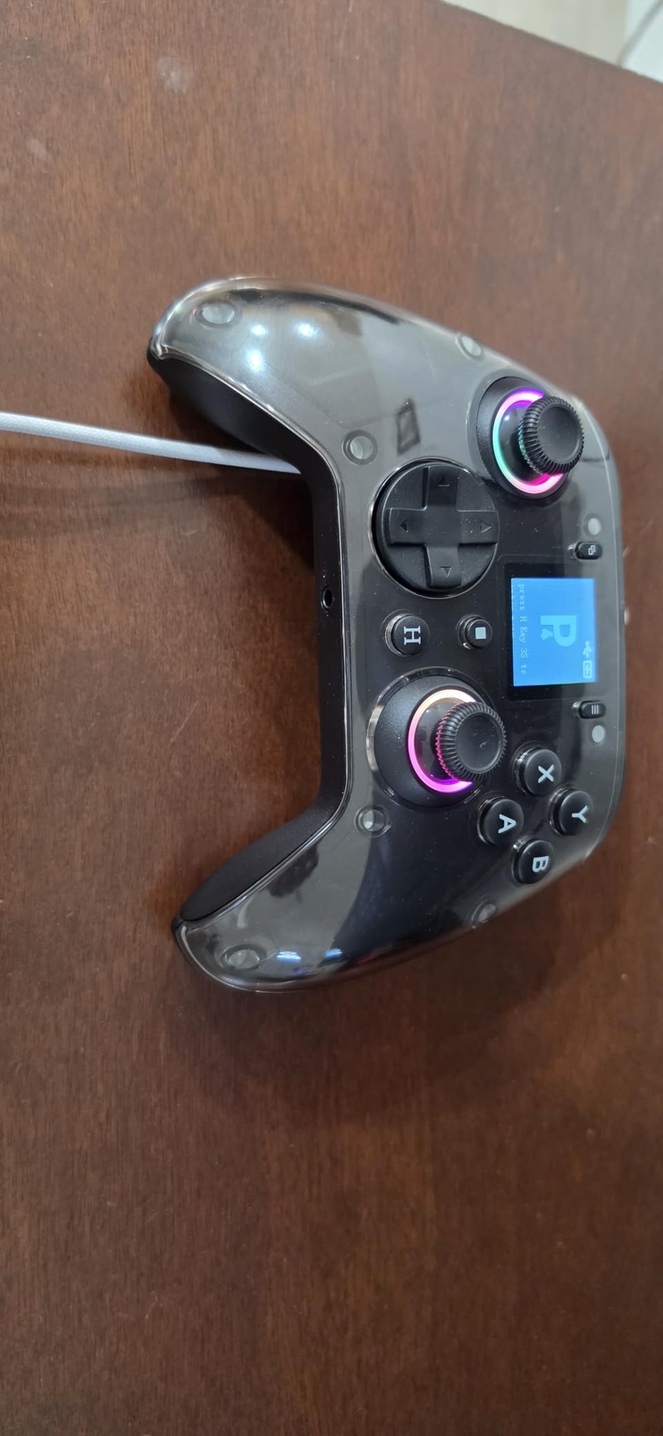 GUSGU G7 Wireless Gaming Controller with Interactive Screen, 1000Hz Polling Rate, Hall Joysticks & Triggers, 4 Programmable Buttons, Compatible with PC, Switch1, PS4, iOS, Android, Black customer photo 2