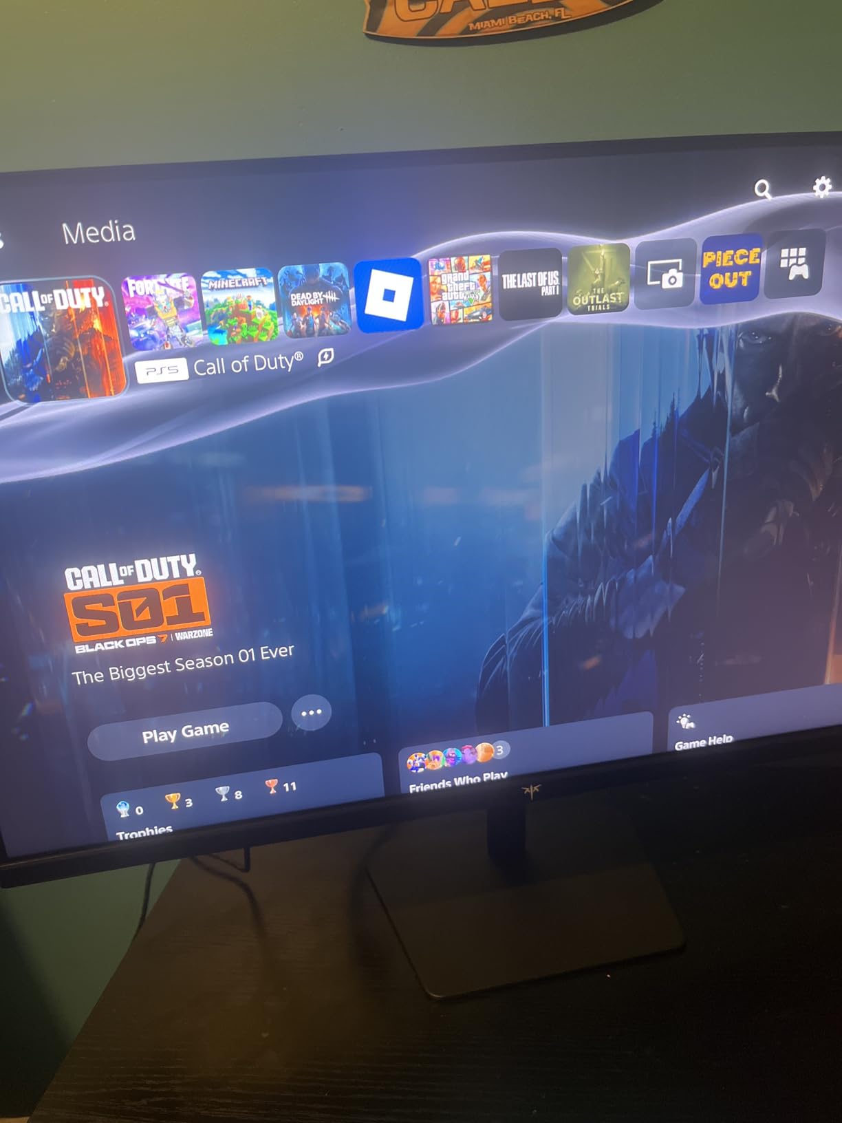 KTC 24.5 Inch 300Hz Gaming Monitor, FHD 1080P 240Hz Fast IPS Monitor, HDR, FreeSync, DisplayPort x1 HDMI x2, 119% sRGB, Height/Pivot/Tilt Adjustment, VESA Support, H25Y7 customer photo 1