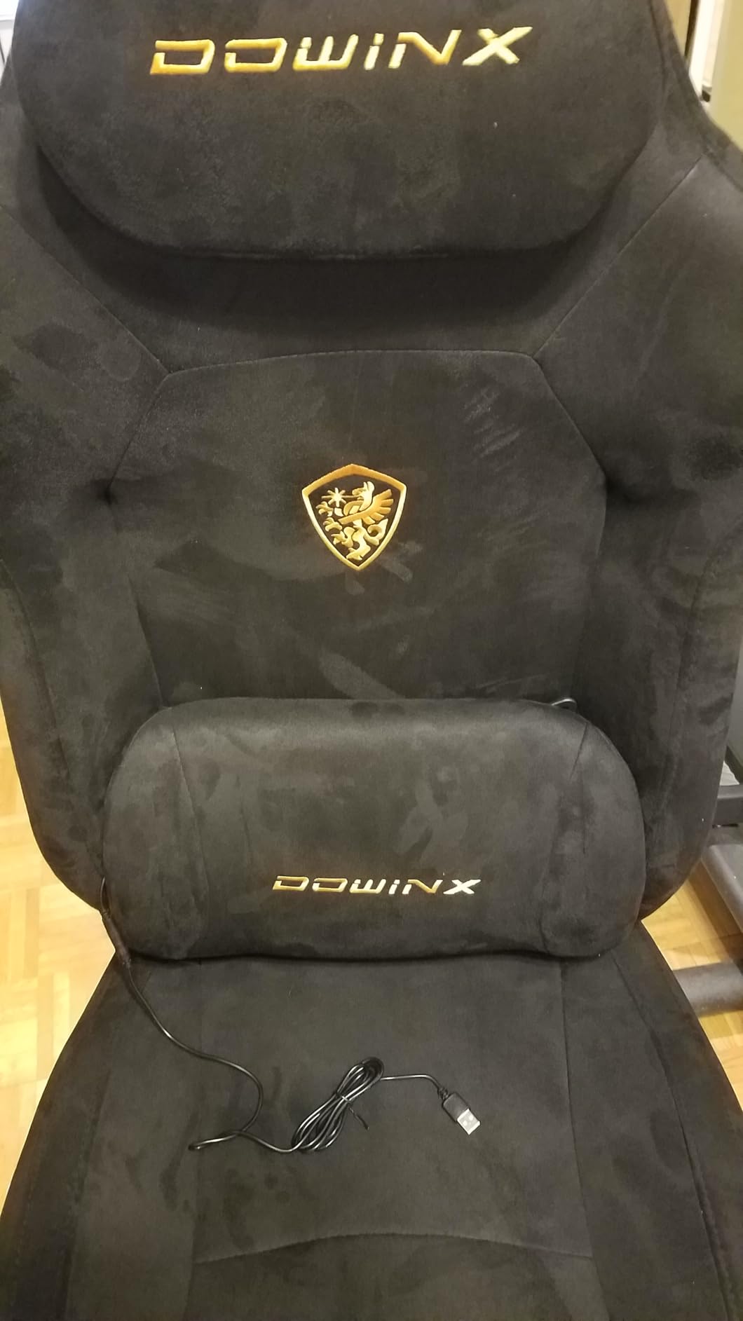Dowinx Big and Tall Gaming Chair, Suede Fabric Game Chair with Pocket Spring Cushion, High Back Gamer Chair Ergonomic with Footrest for Adults Office, 440LBS, White customer photo 2