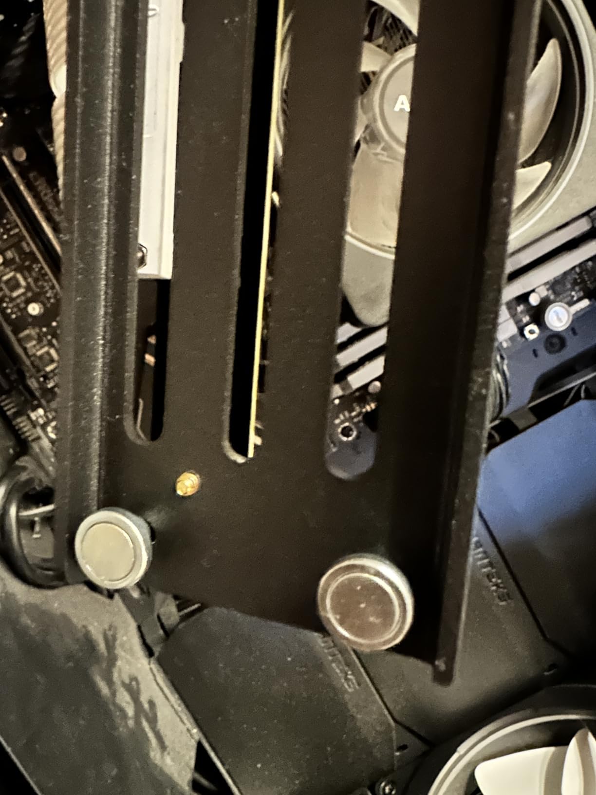 Vertical GPU Mount Bracket Kit, 3 Slots PCIE 5.0 Graphics Card Holder Mounting, eGPU Dock, External GPU Docking Station, Not Include PCIE Riser Cable customer photo 2