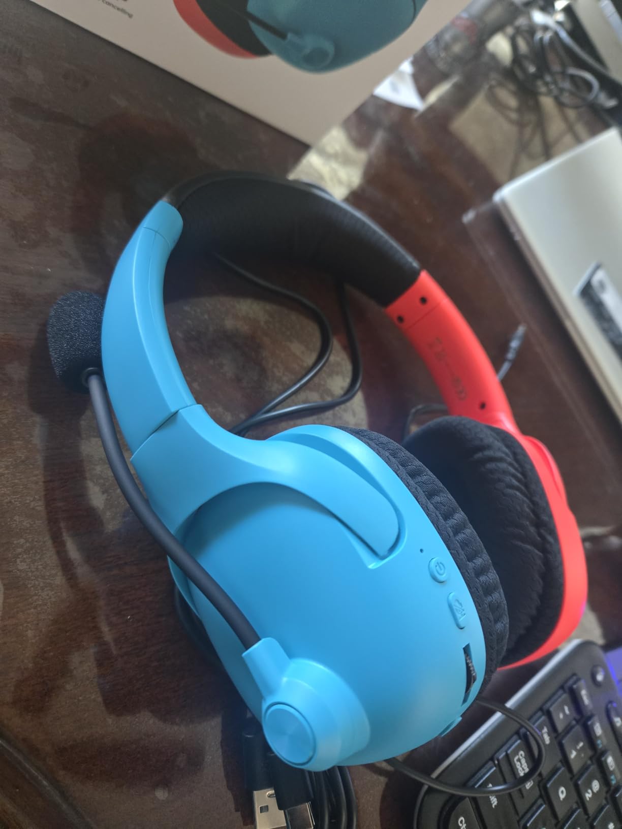 Wireless Gaming Headset for Nintendo Switch/Lite/OLED, Wireless Gaming Headphones with Mic for Nintendo Switch 2/Fortnite/Sports - Red/Blue customer photo 1