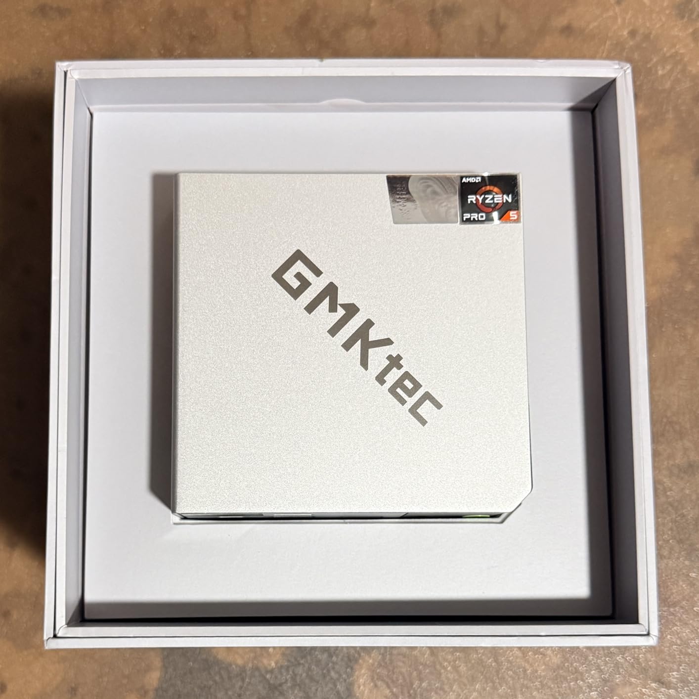 GMKtec M6 Ultra Gaming Mini PC Ryzen 7640HS (Upgraded 6600H/ 6800U), 32GB RAM DDR5 1TB SSD Dual NIC LAN 2.5GbE Desktop Computers Office Home, Triple 4K Display, WiFi 6, USB4, BT 5.2, DP, HDMI 2.0 customer photo 1